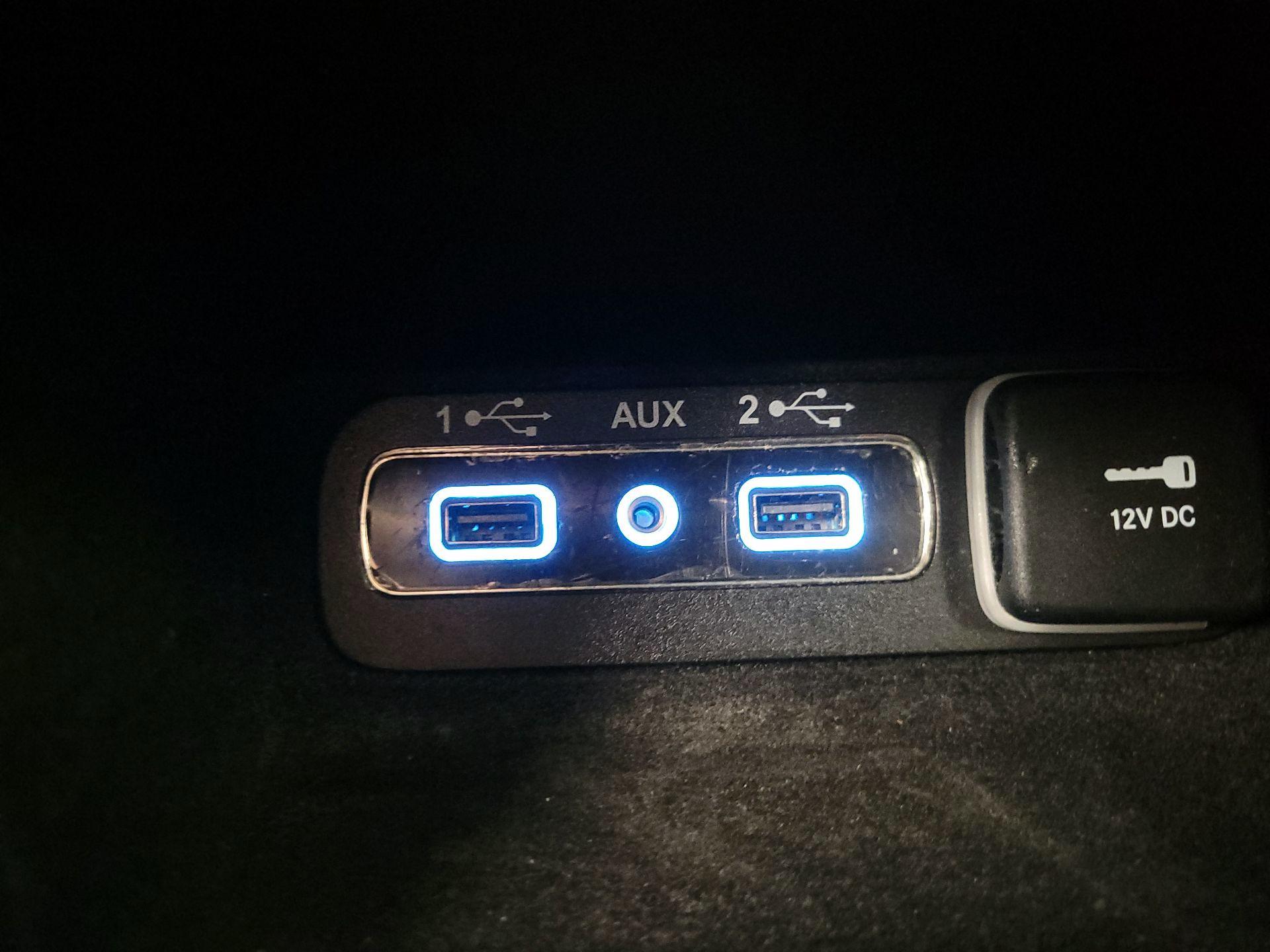 Thumbnail: 2020 Jeep Grand Cherokee - 19