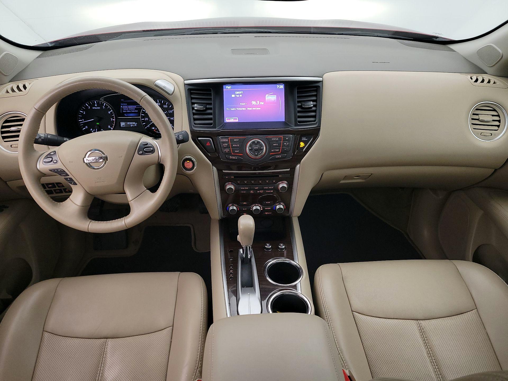 Thumbnail: 2015 Nissan Pathfinder - 9