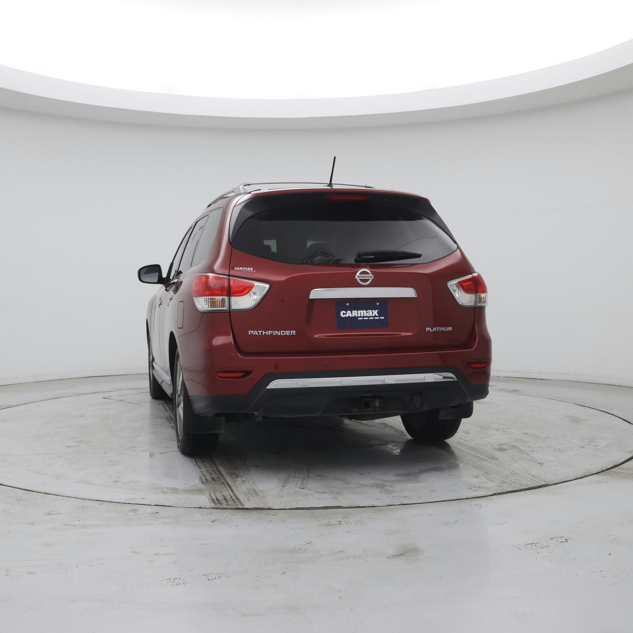 Thumbnail: 2015 Nissan Pathfinder - 6