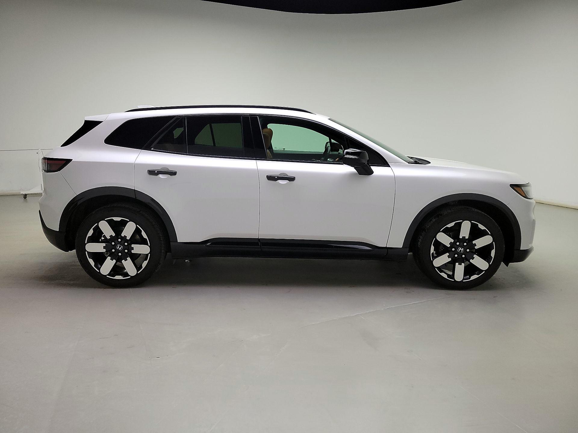 Thumbnail: 2024 Honda Prologue - 4