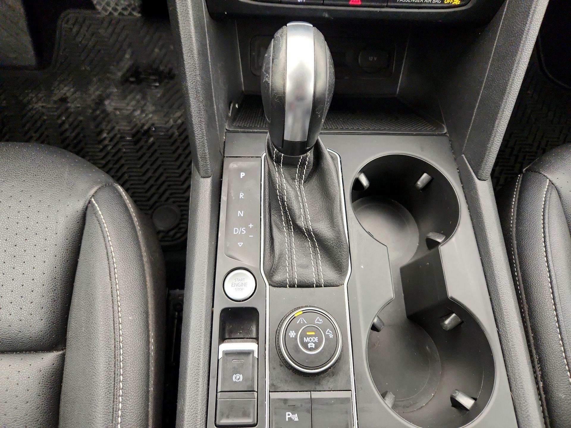 Thumbnail: 2021 Volkswagen Atlas - 17