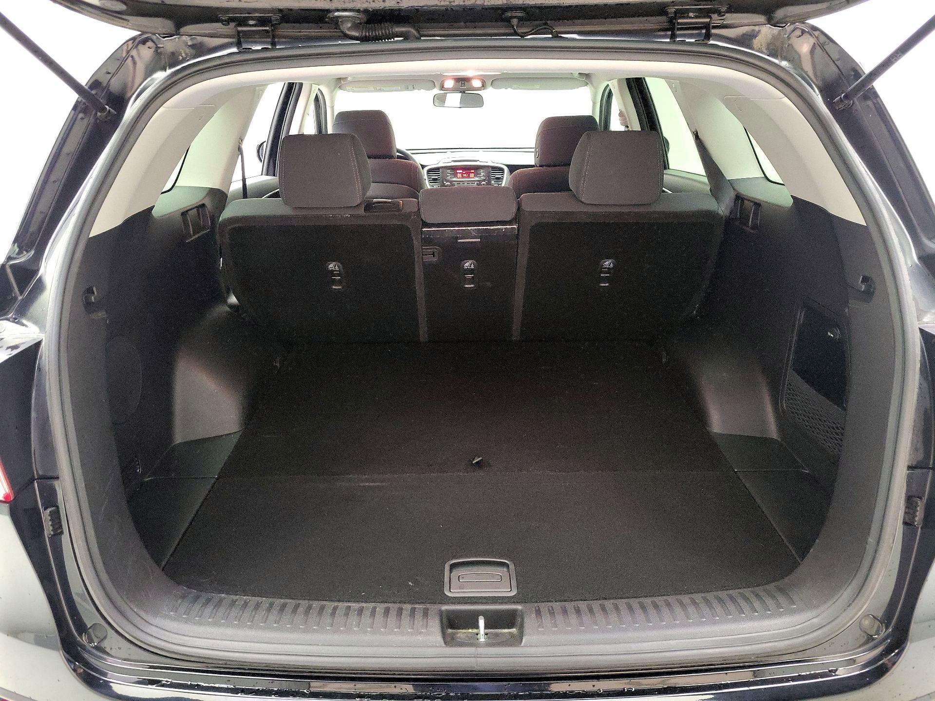 Thumbnail: 2017 Kia Sorento - 19