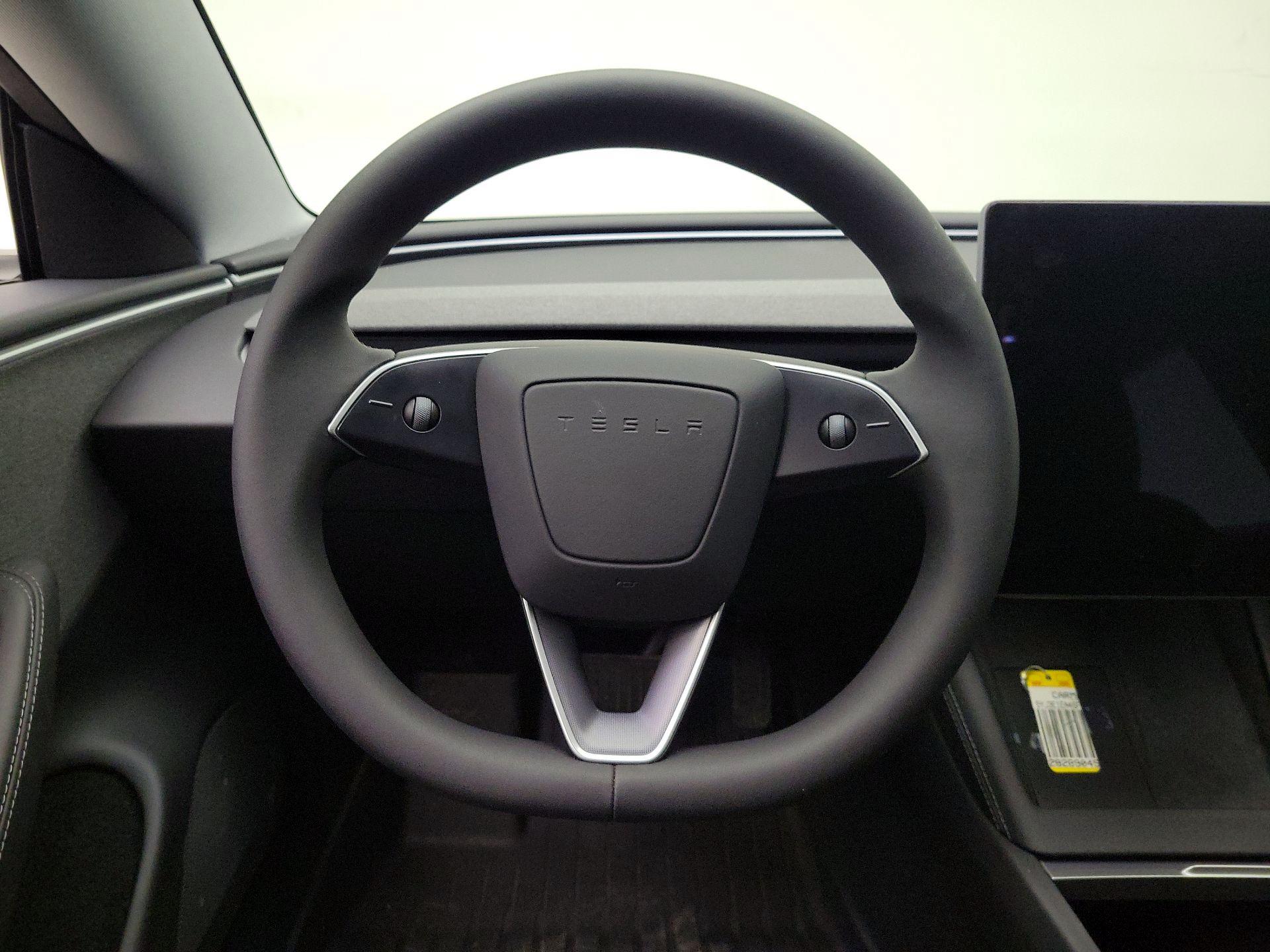 Thumbnail: 2025 Tesla Model 3 - 10