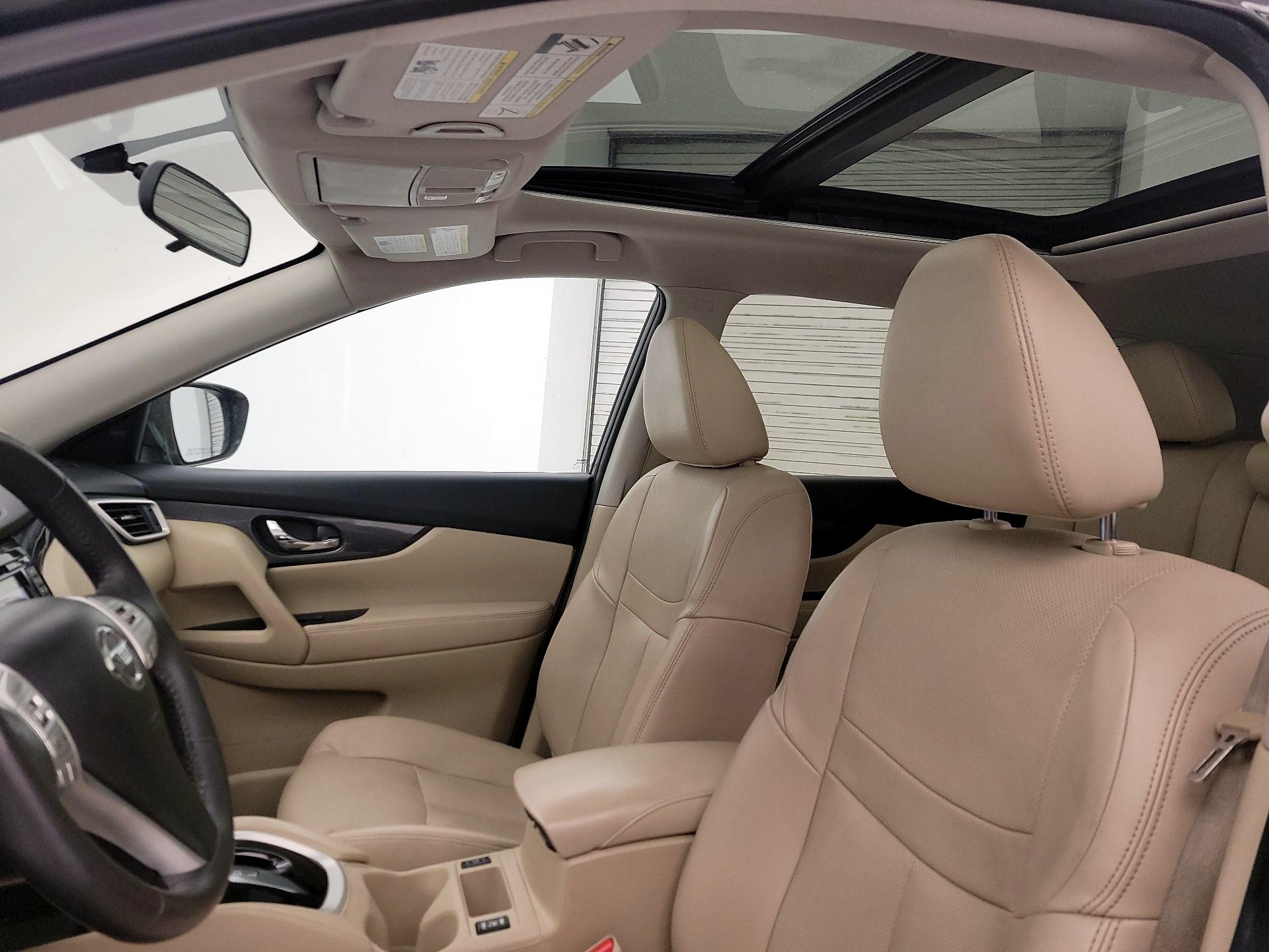 Thumbnail: 2016 Nissan Rogue - 20