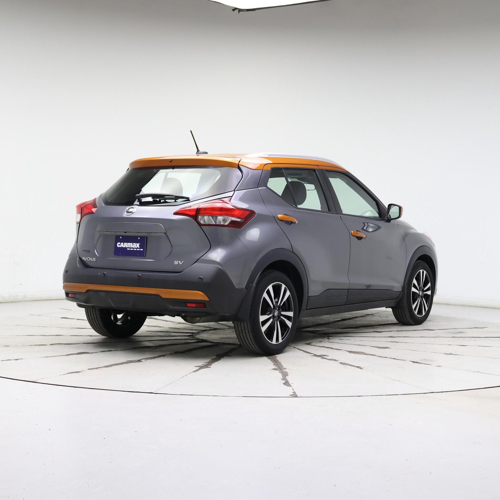 Thumbnail: 2020 Nissan Kicks - 8