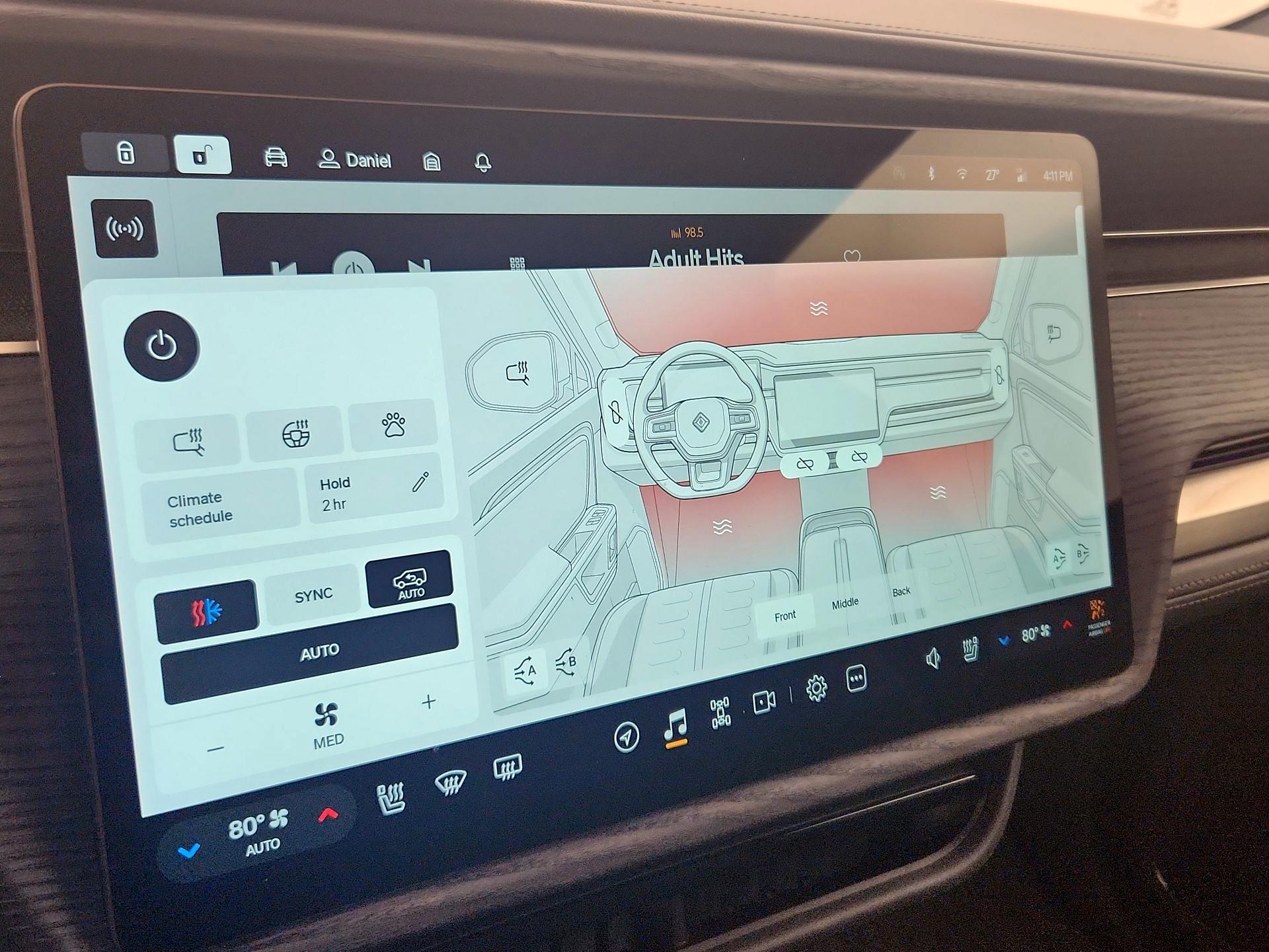 Thumbnail: 2024 Rivian R1S - 16