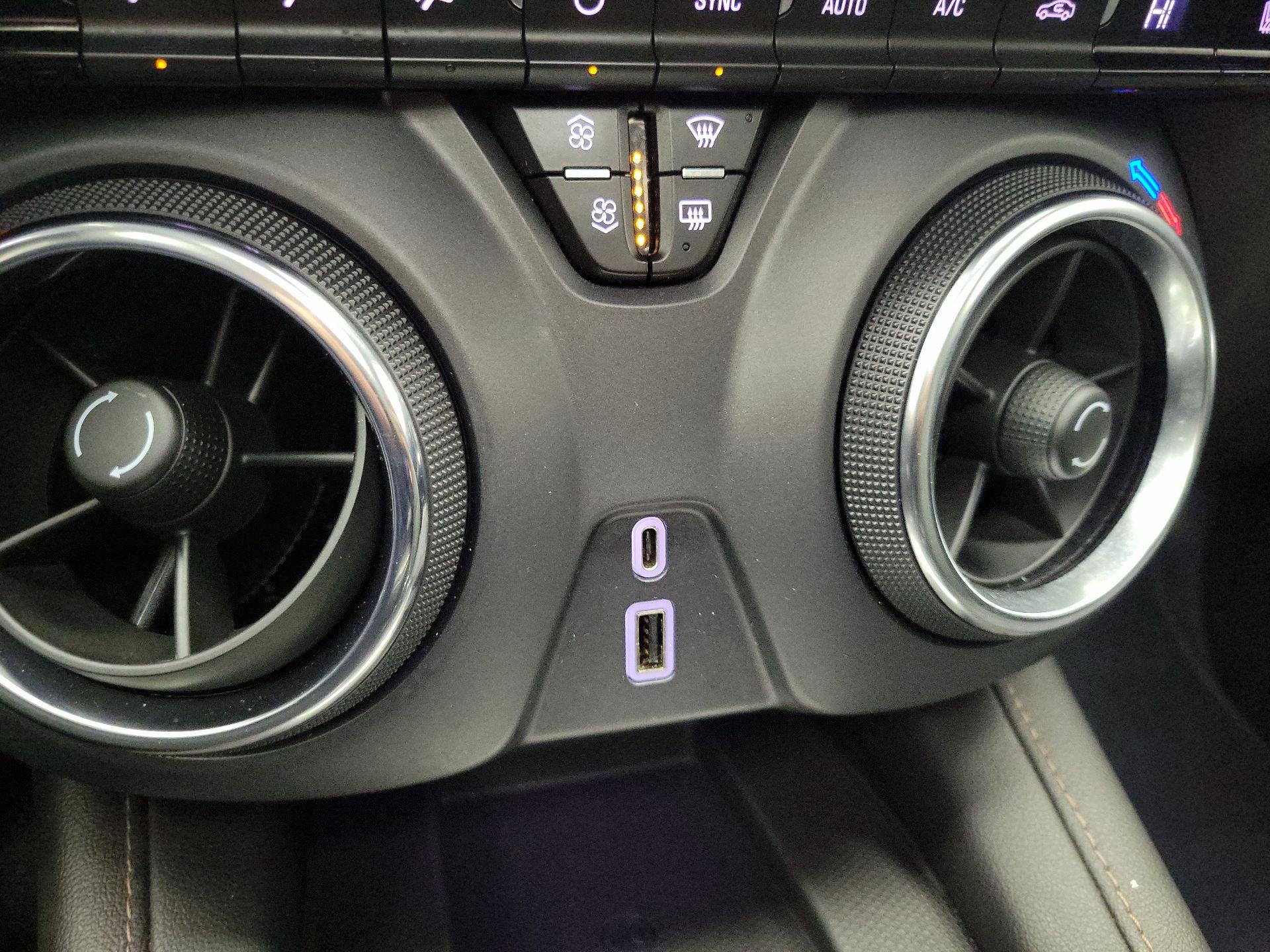 Thumbnail: 2021 Chevrolet Blazer - 19