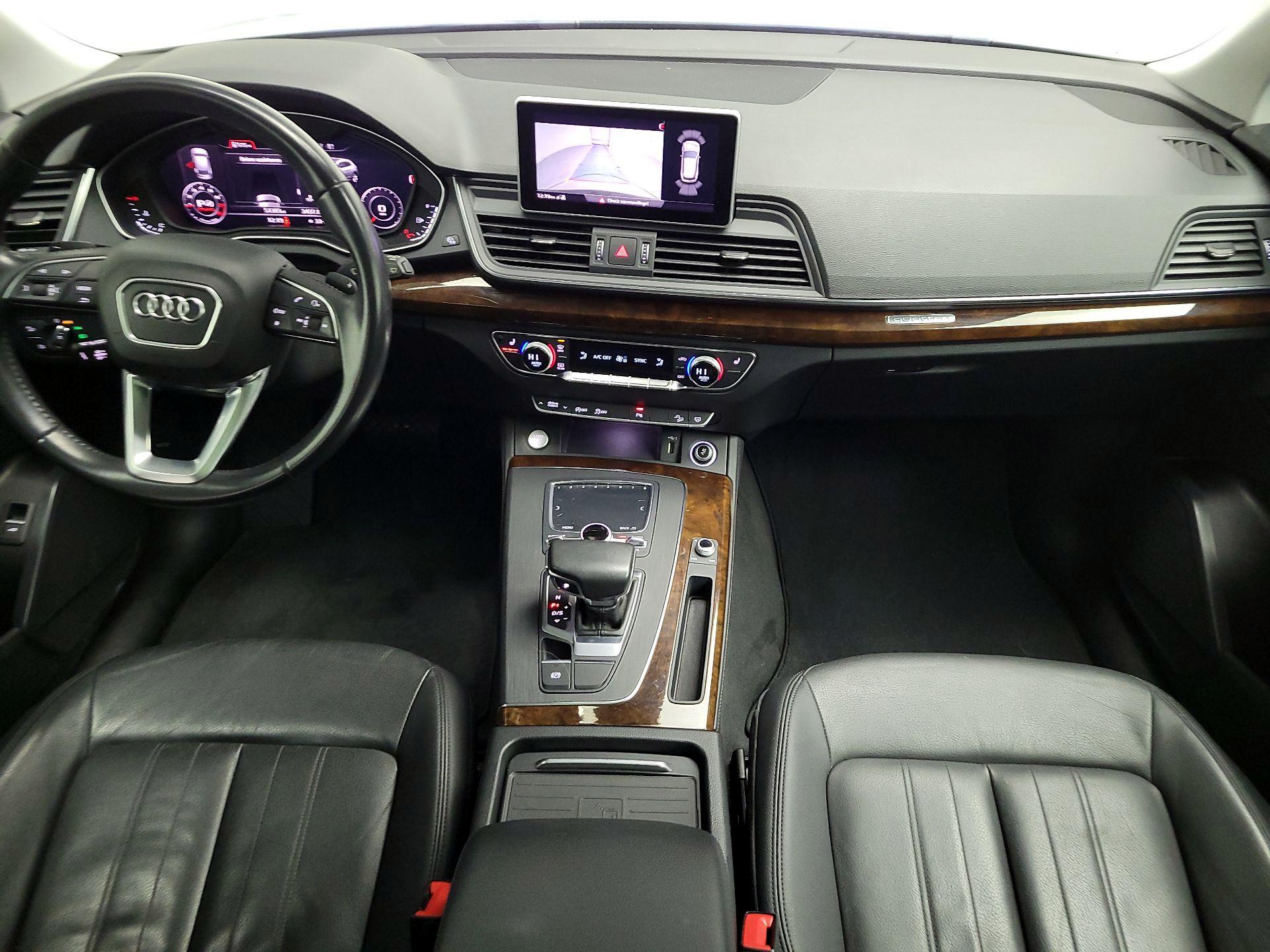 Thumbnail: 2020 Audi Q5 - 9