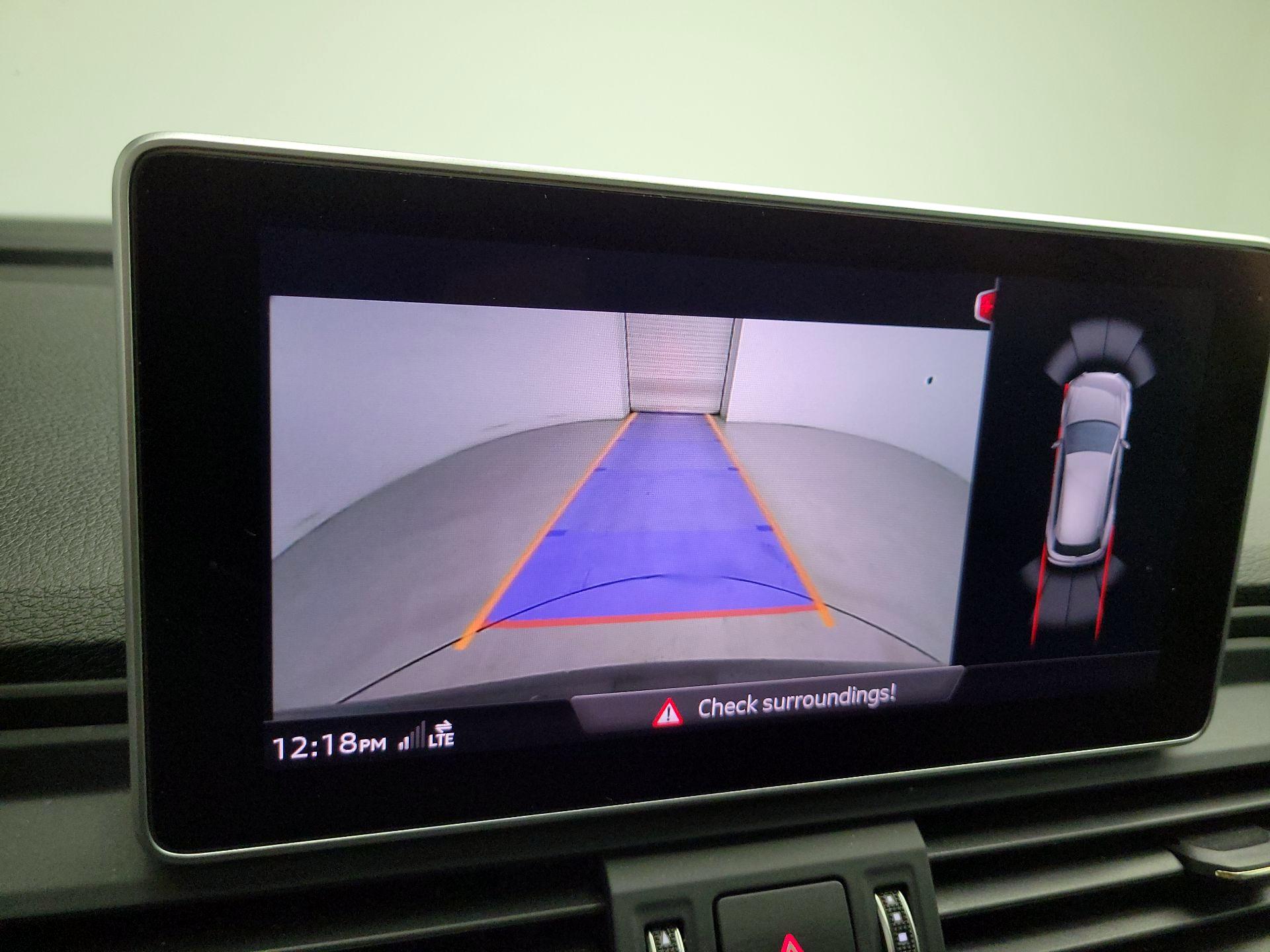 Thumbnail: 2020 Audi Q5 - 14