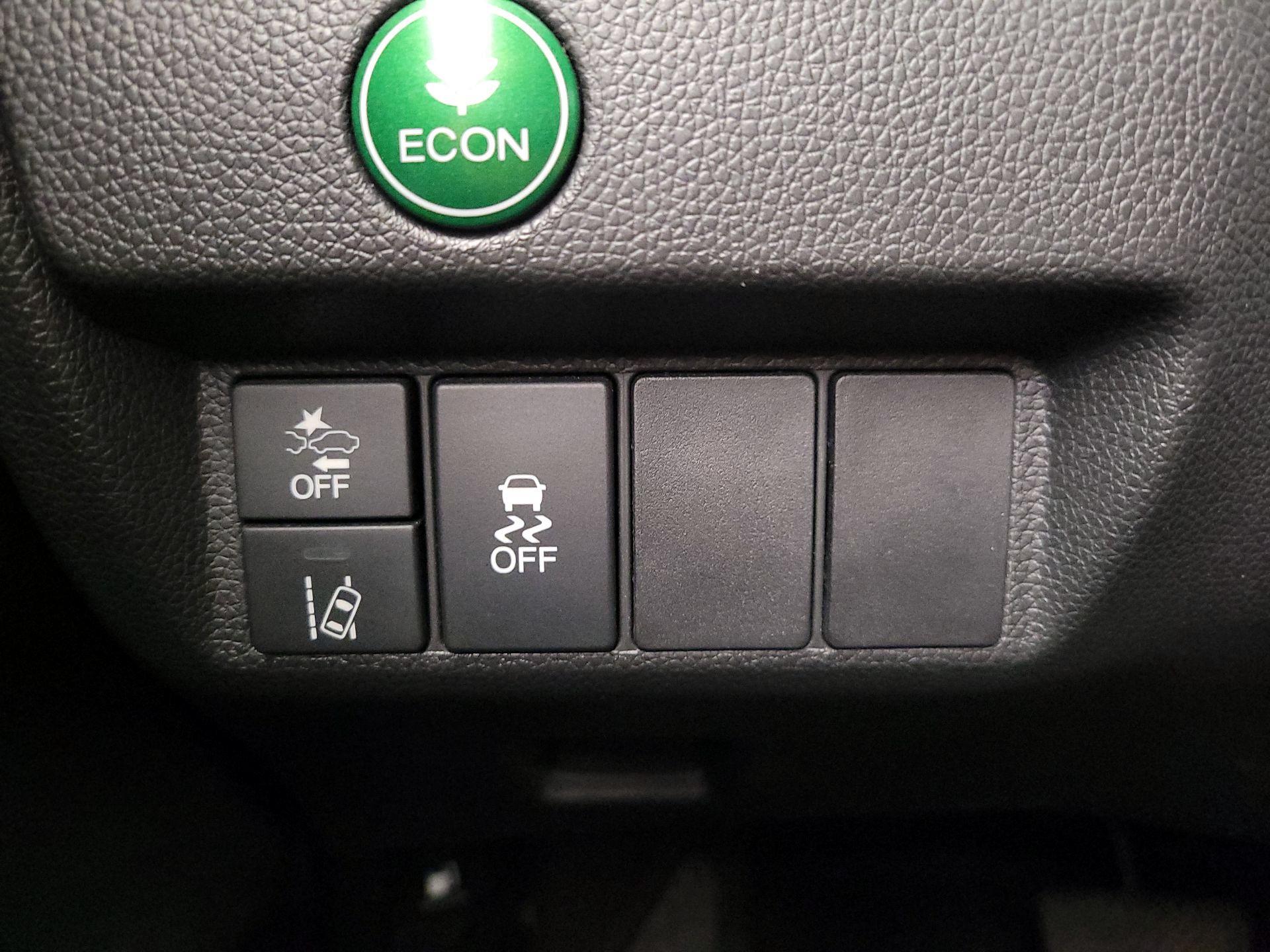 Thumbnail: 2018 Honda Fit - 13