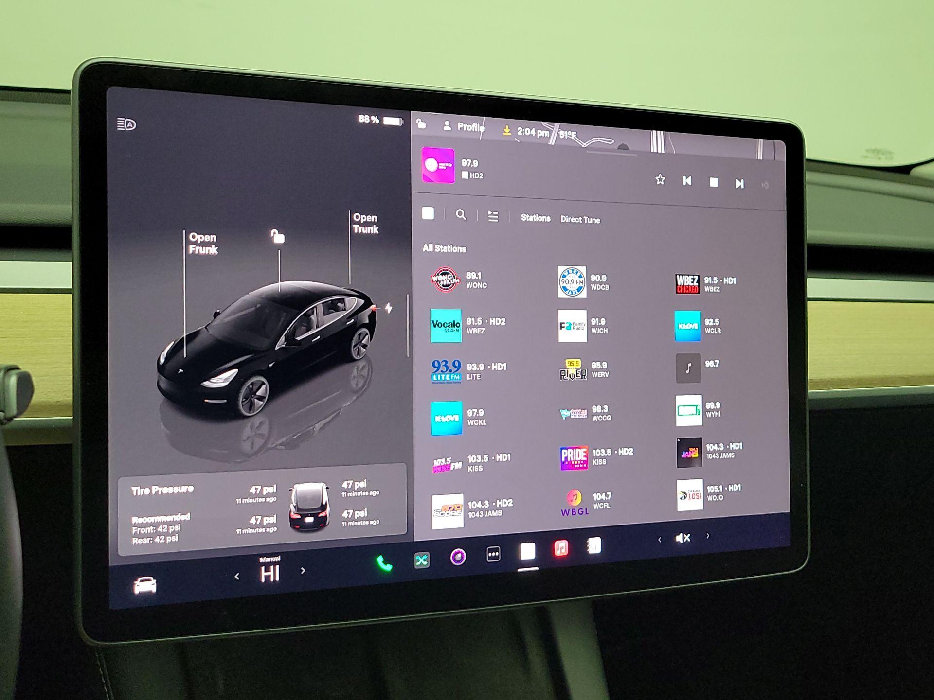 Thumbnail: 2023 Tesla Model 3 - 15