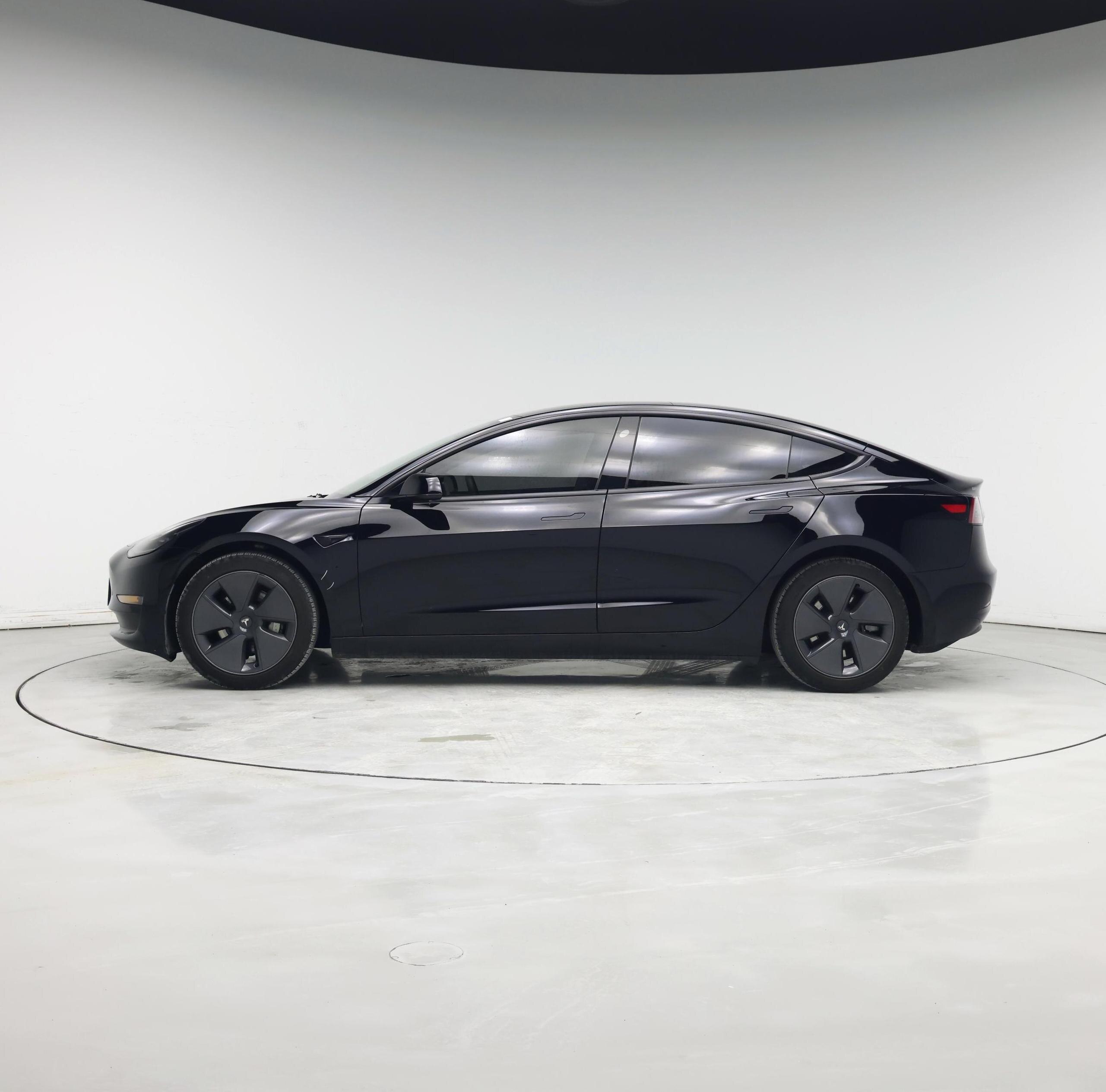 Thumbnail: 2023 Tesla Model 3 - 3