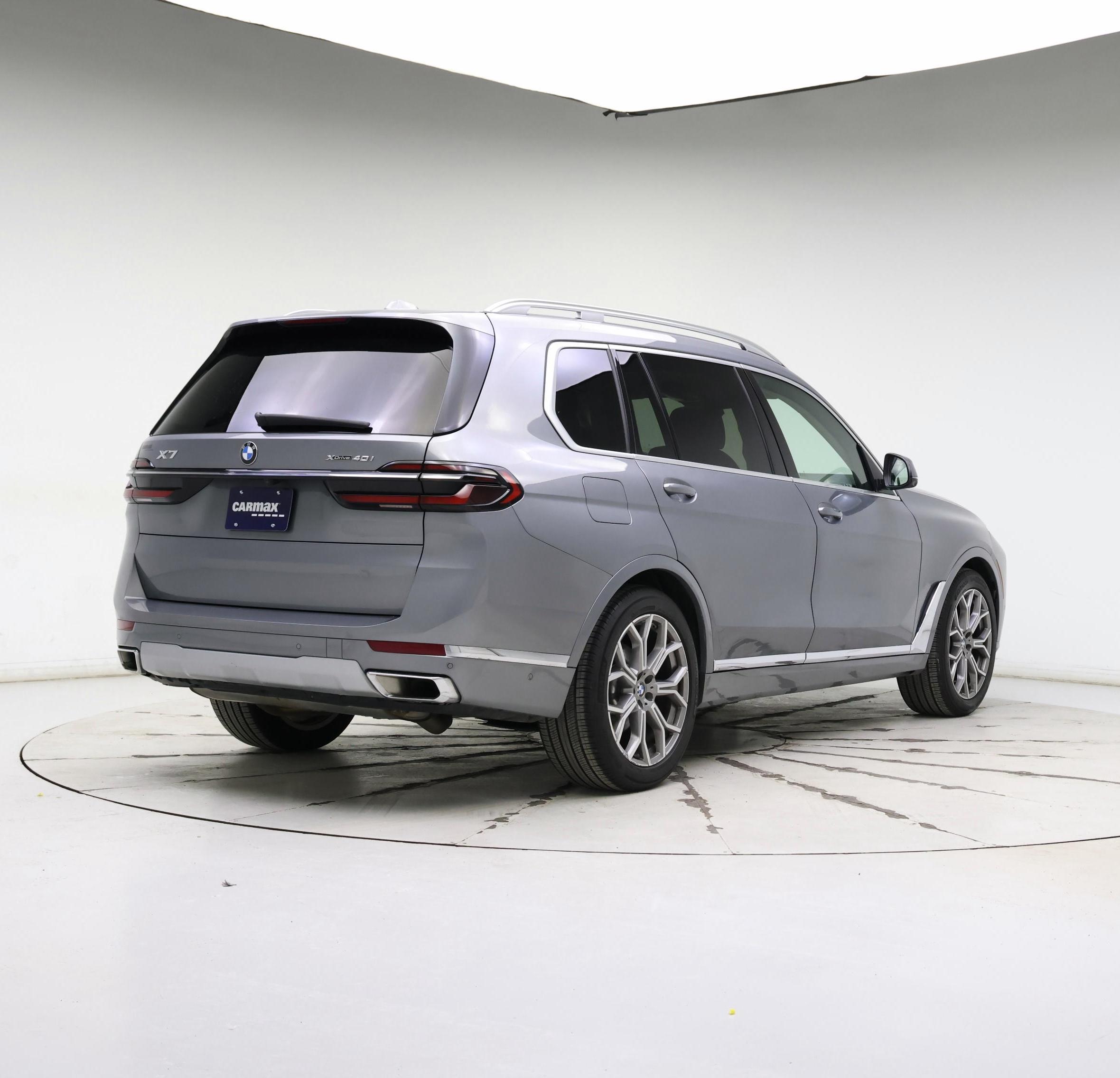 Thumbnail: 2025 BMW X7 - 8