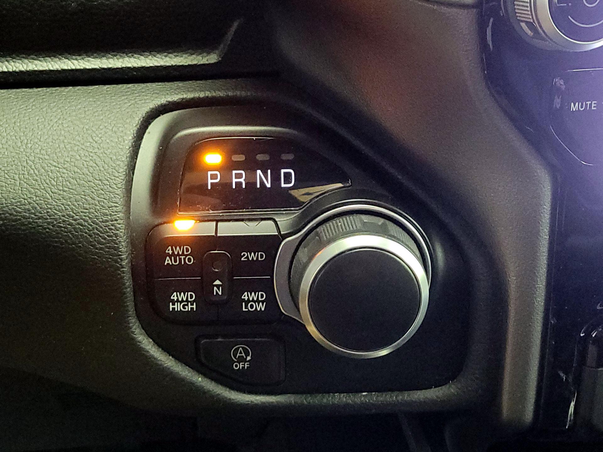 Thumbnail: 2023 RAM 1500 - 18