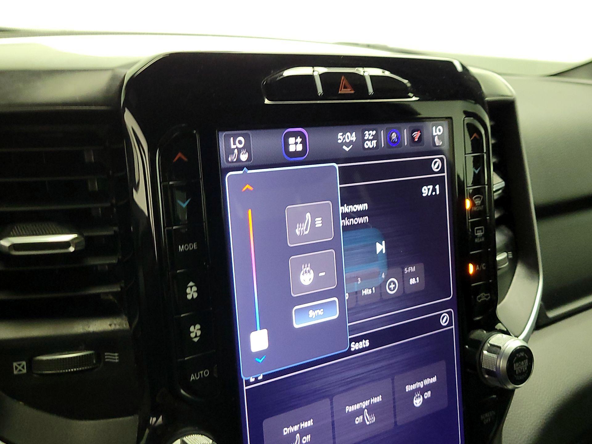 Thumbnail: 2023 RAM 1500 - 17