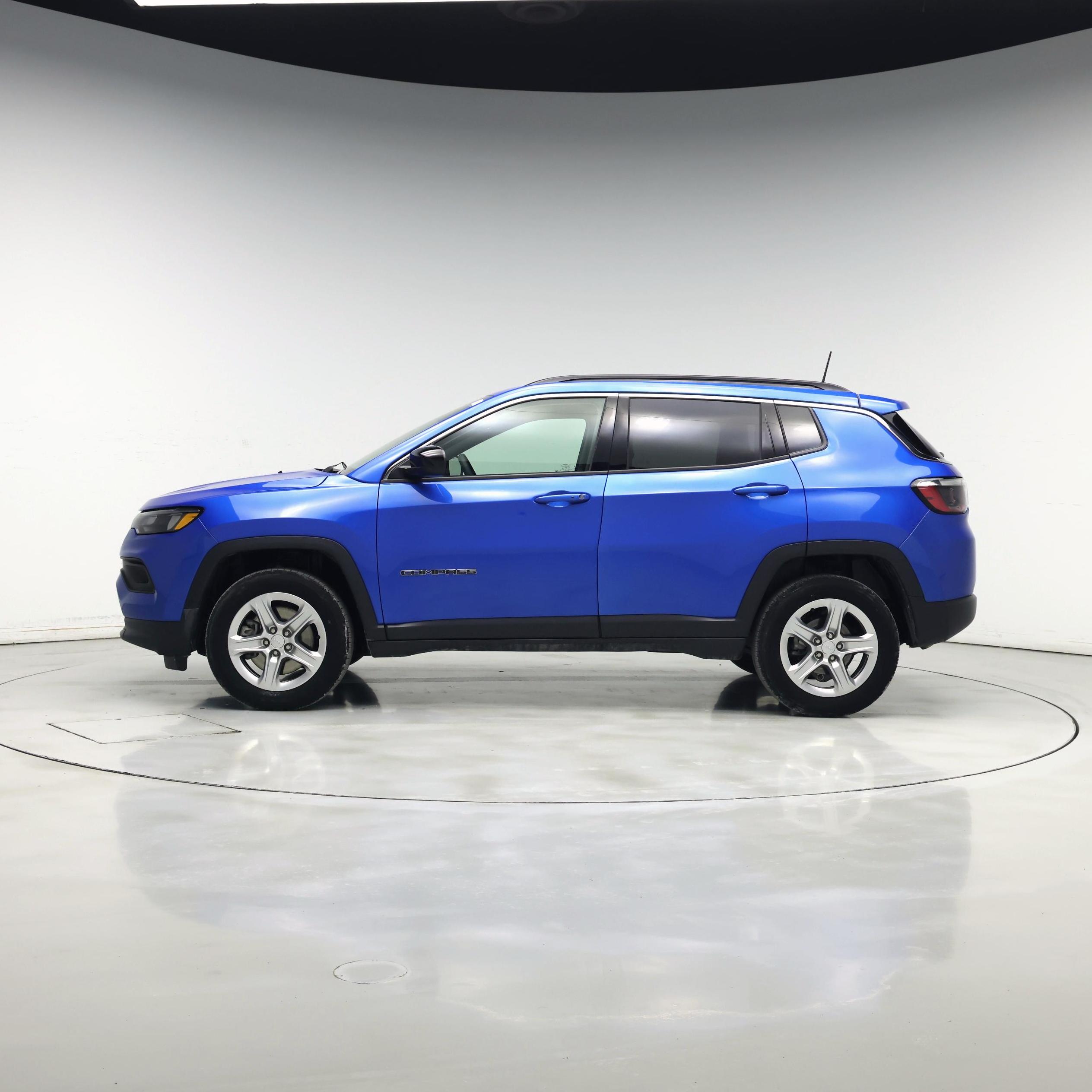 Thumbnail: 2023 Jeep Compass - 3