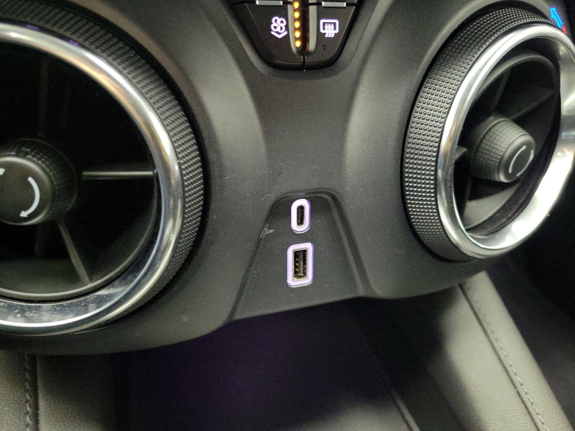 Thumbnail: 2022 Chevrolet Blazer - 18