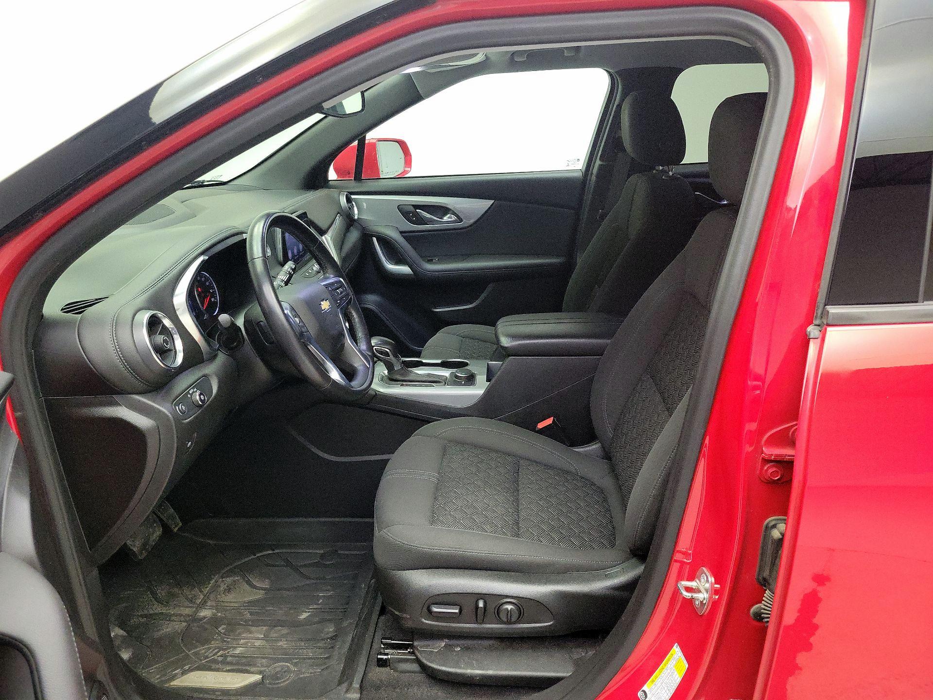 Thumbnail: 2020 Chevrolet Blazer - 11