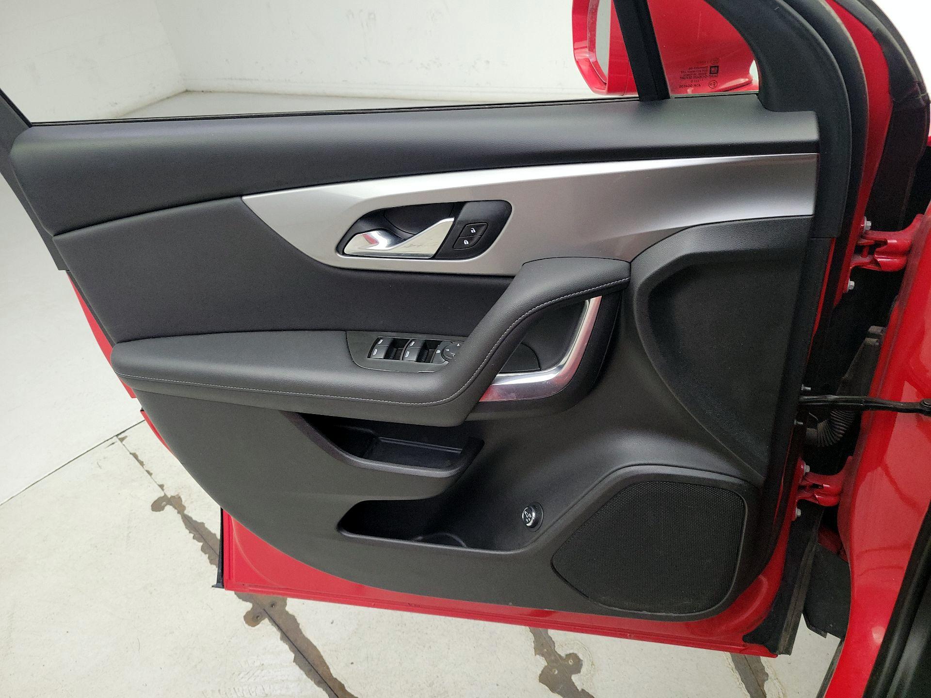 Thumbnail: 2020 Chevrolet Blazer - 12