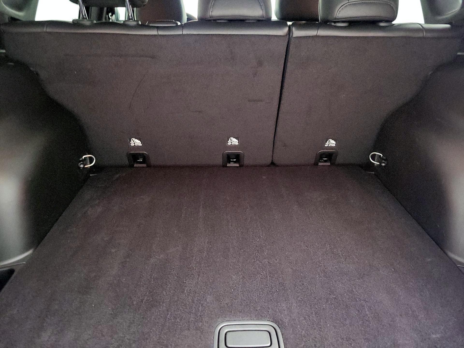 Thumbnail: 2023 Jeep Compass - 16