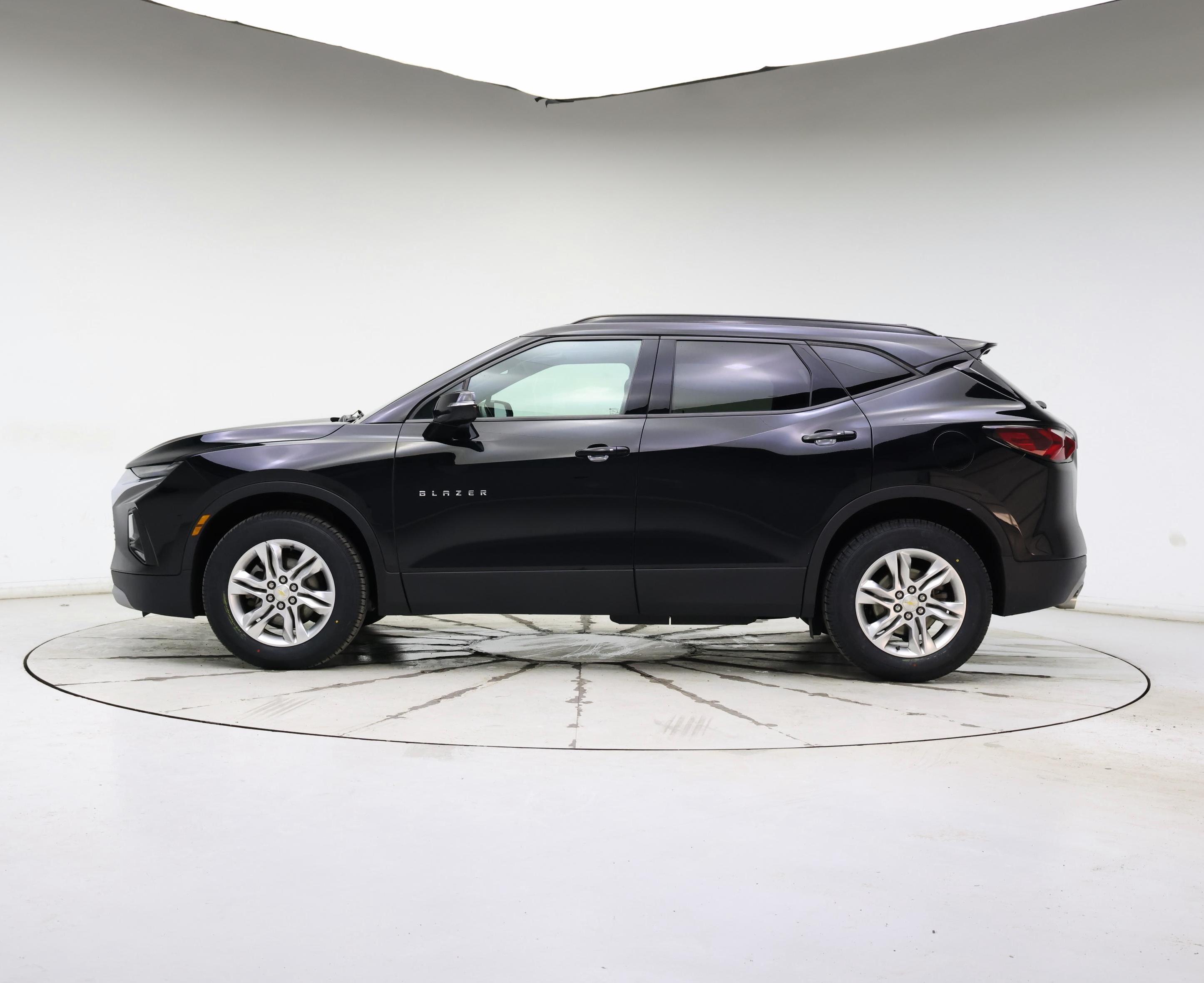 Thumbnail: 2020 Chevrolet Blazer - 3