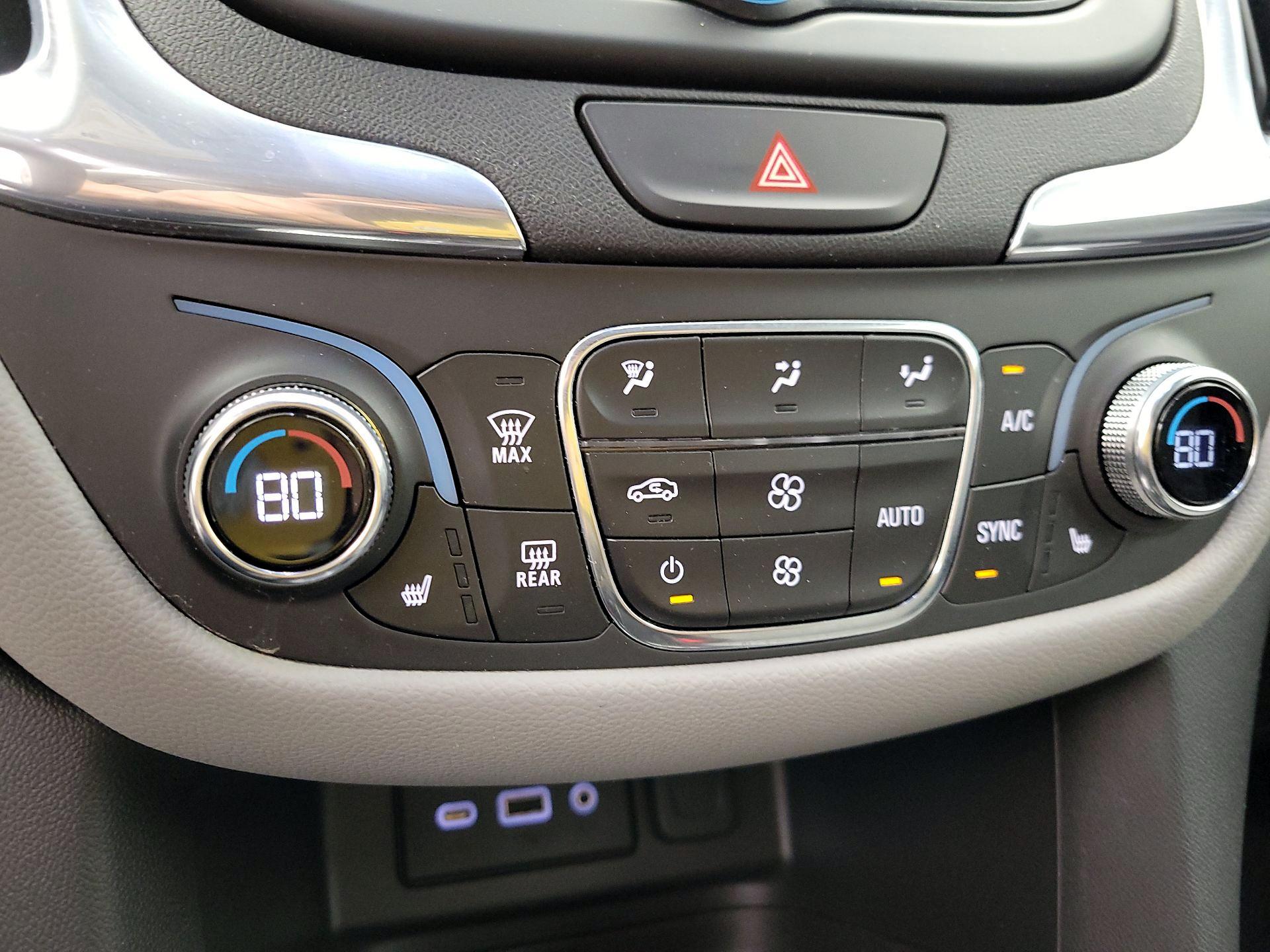 Thumbnail: 2020 Chevrolet Equinox - 16