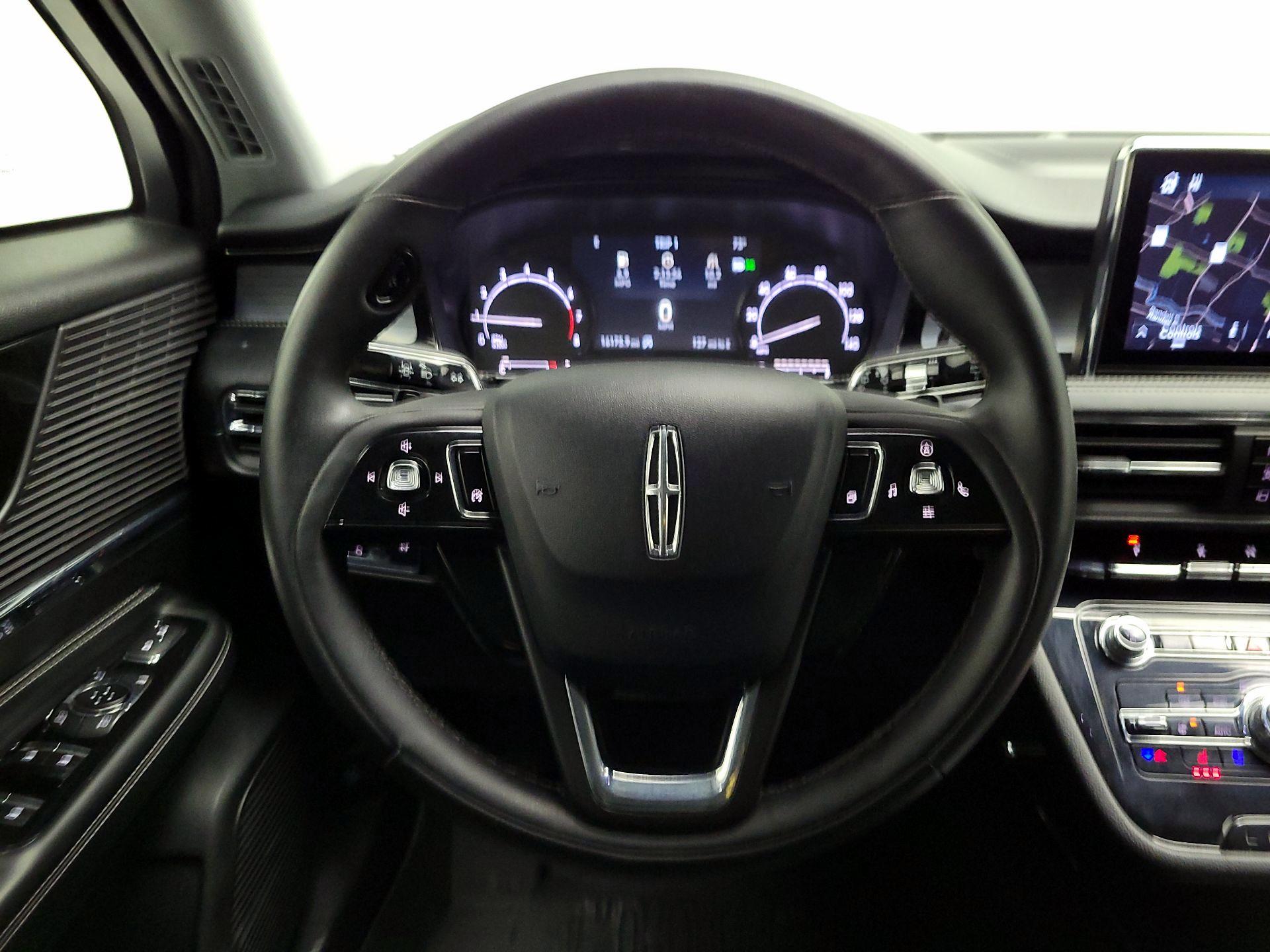 Thumbnail: 2022 Lincoln Corsair - 10