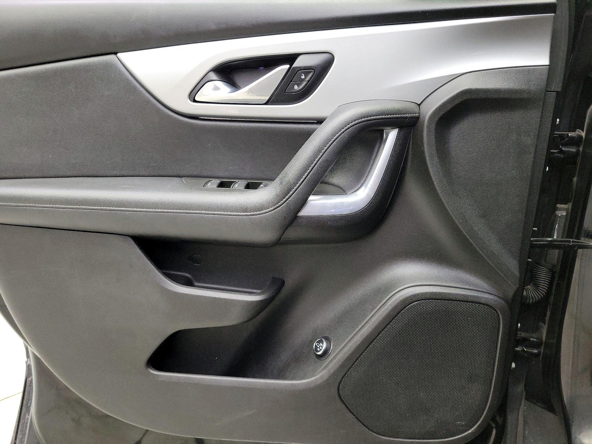 Thumbnail: 2021 Chevrolet Blazer - 12