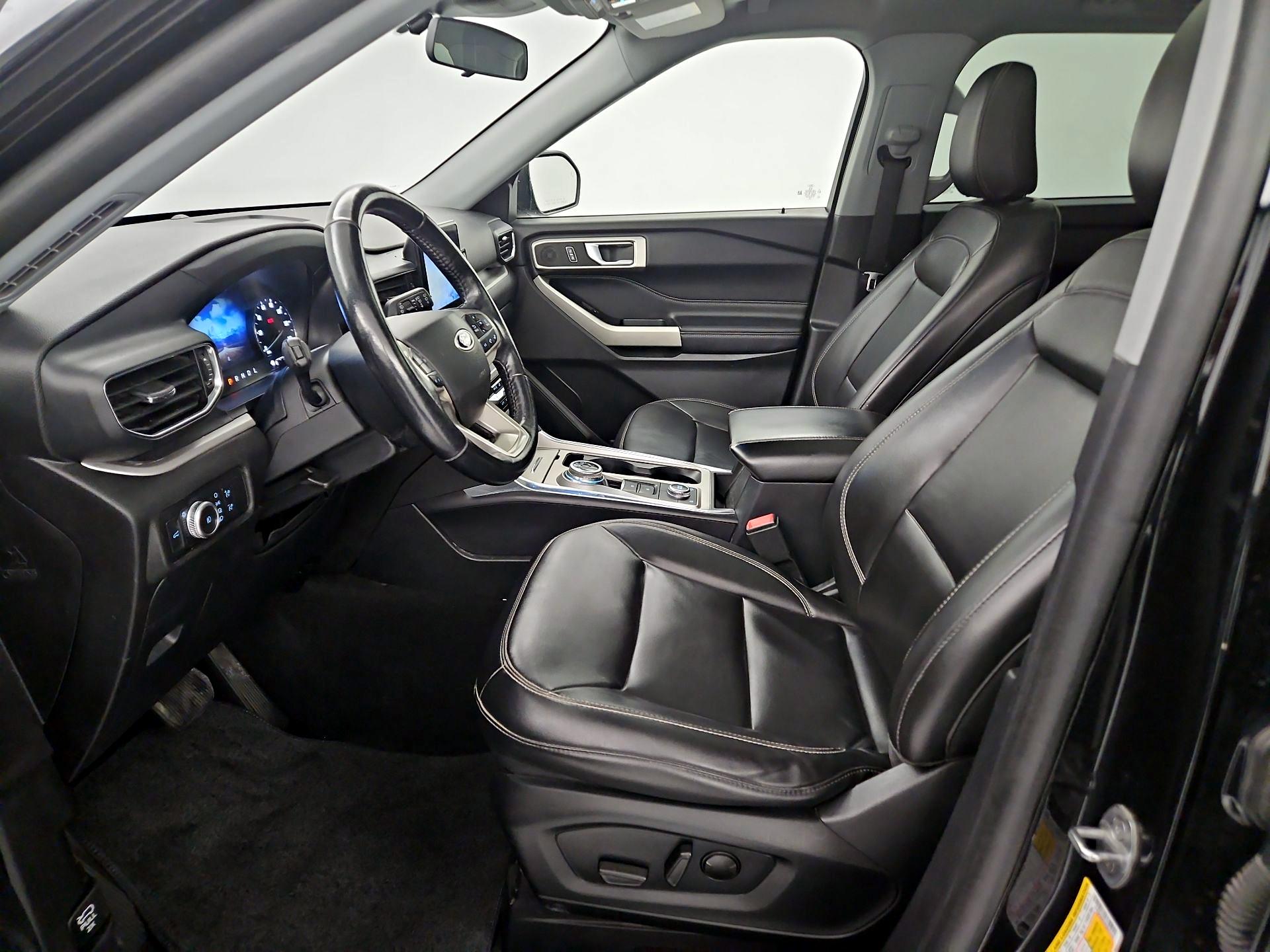 Thumbnail: 2022 Ford Explorer - 11