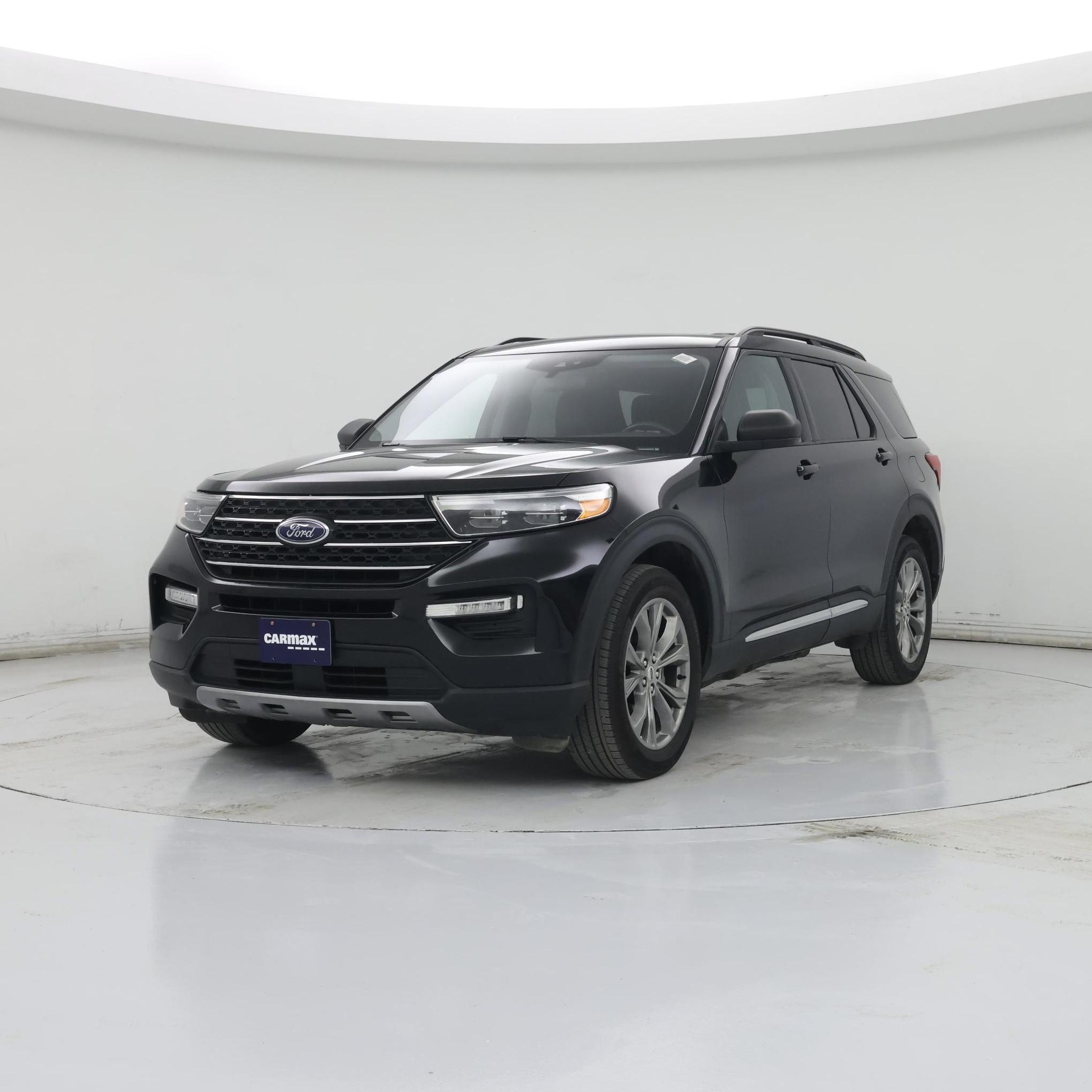 Thumbnail: 2022 Ford Explorer - 4