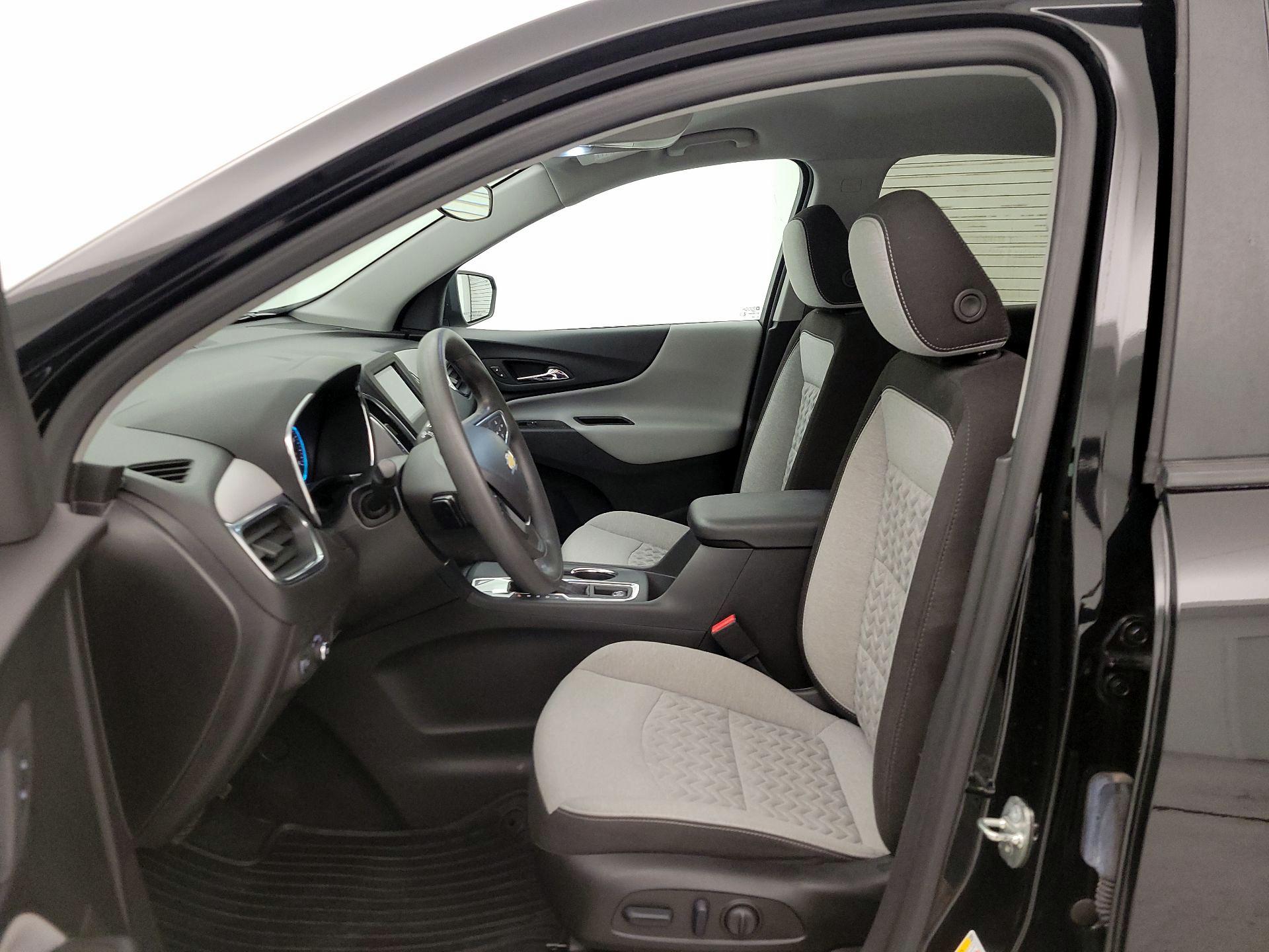 Thumbnail: 2023 Chevrolet Equinox - 11