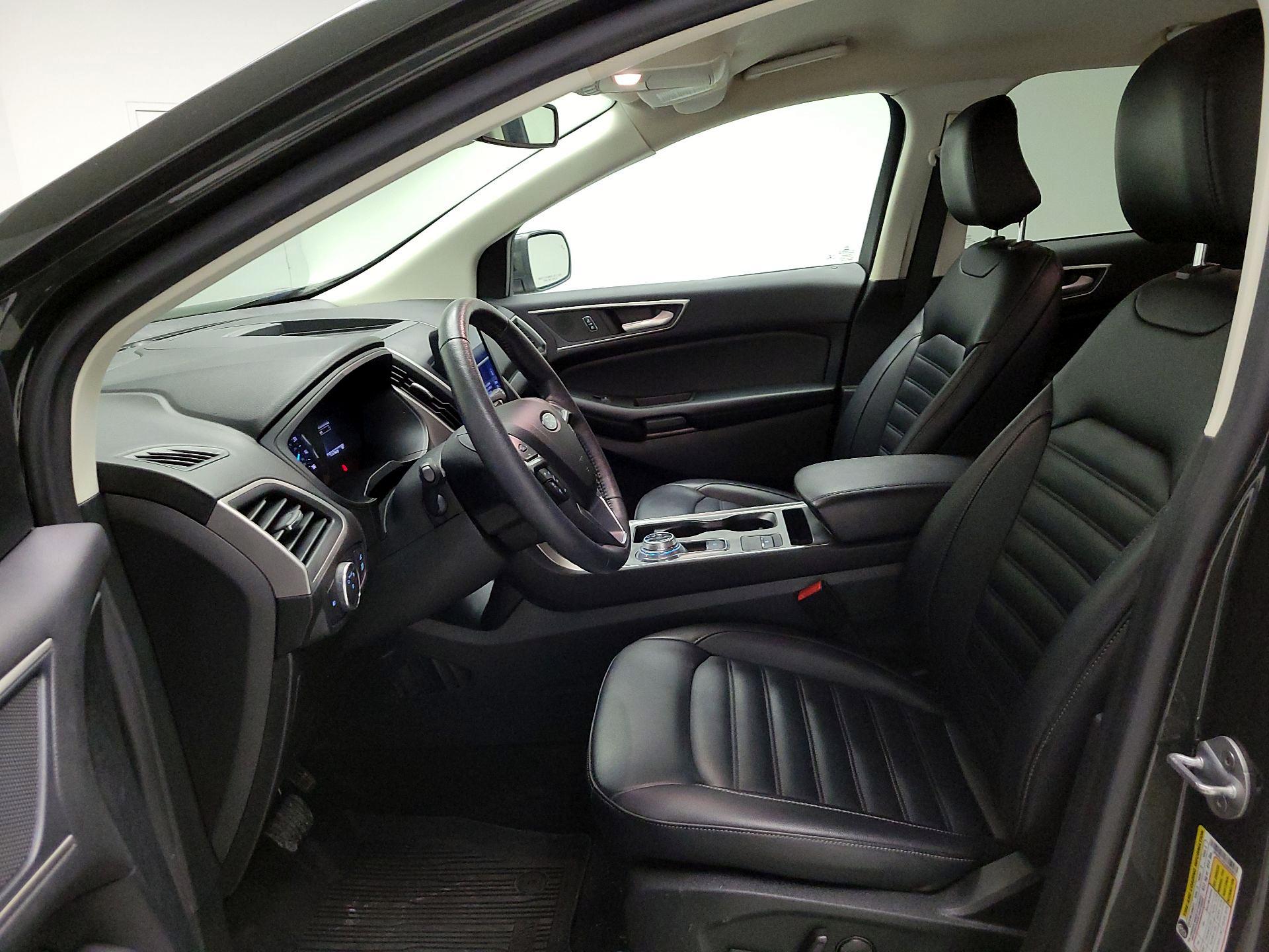 Thumbnail: 2022 Ford Edge - 11