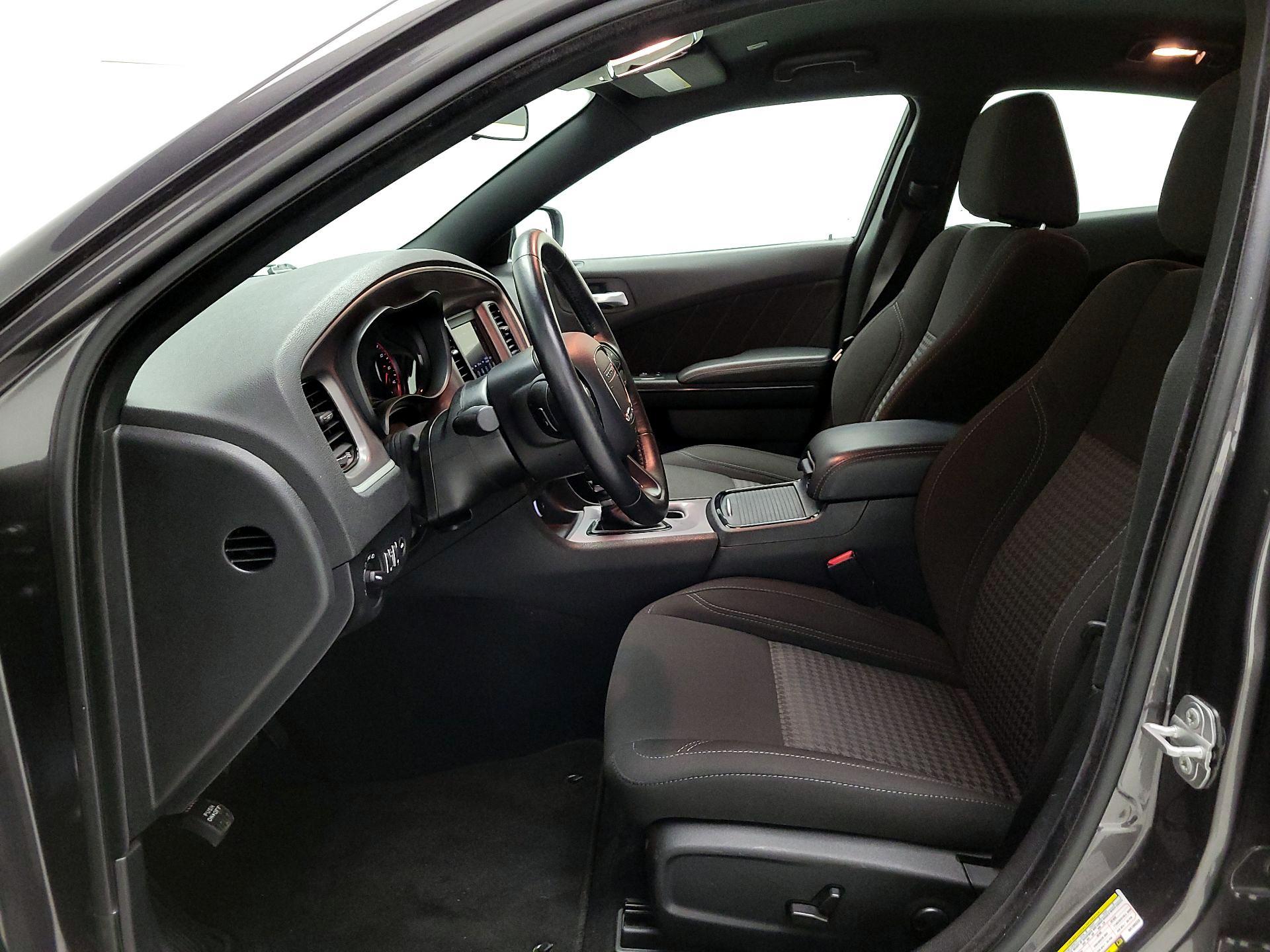 Thumbnail: 2022 Dodge Charger - 11