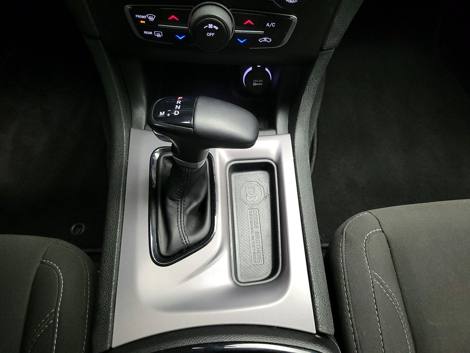 Thumbnail: 2022 Dodge Charger - 17