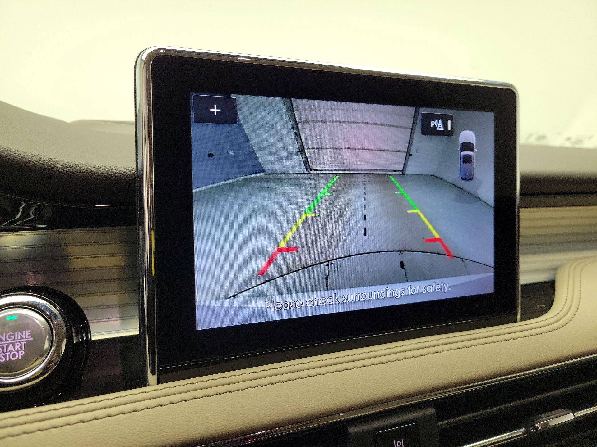 Thumbnail: 2022 Lincoln Corsair - 13