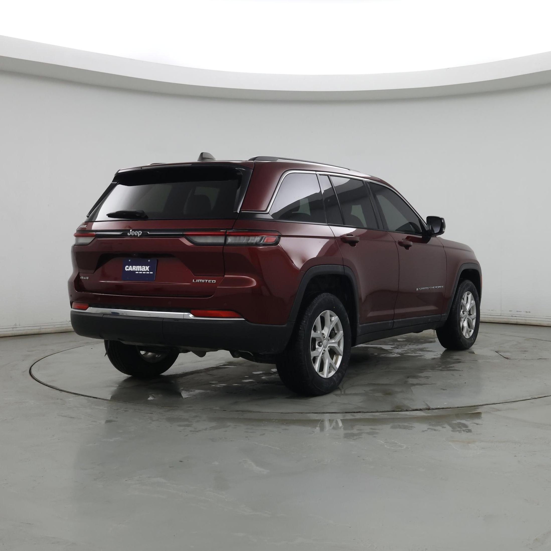 Thumbnail: 2023 Jeep Grand Cherokee - 8