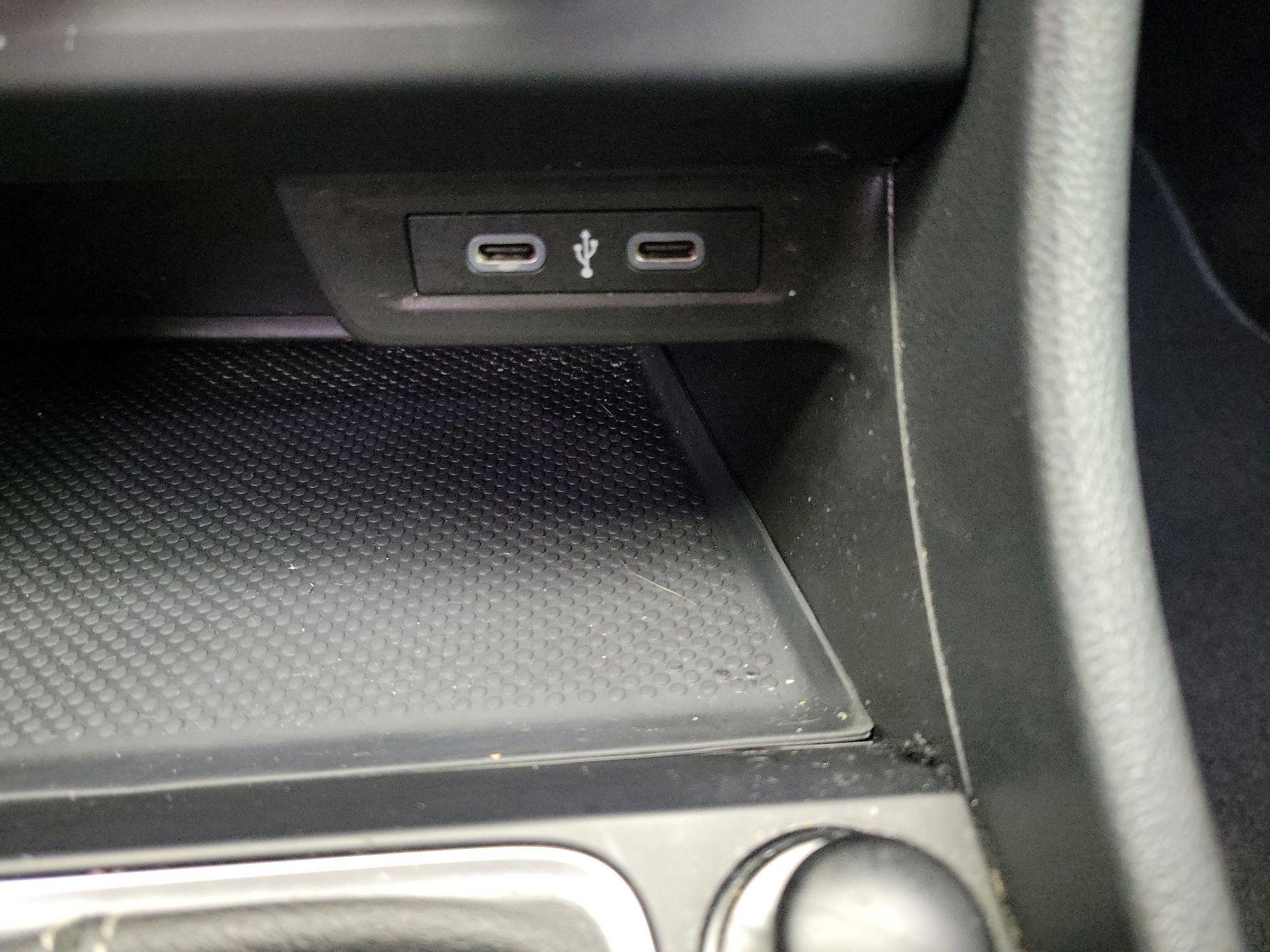 Thumbnail: 2024 Volkswagen Jetta - 18