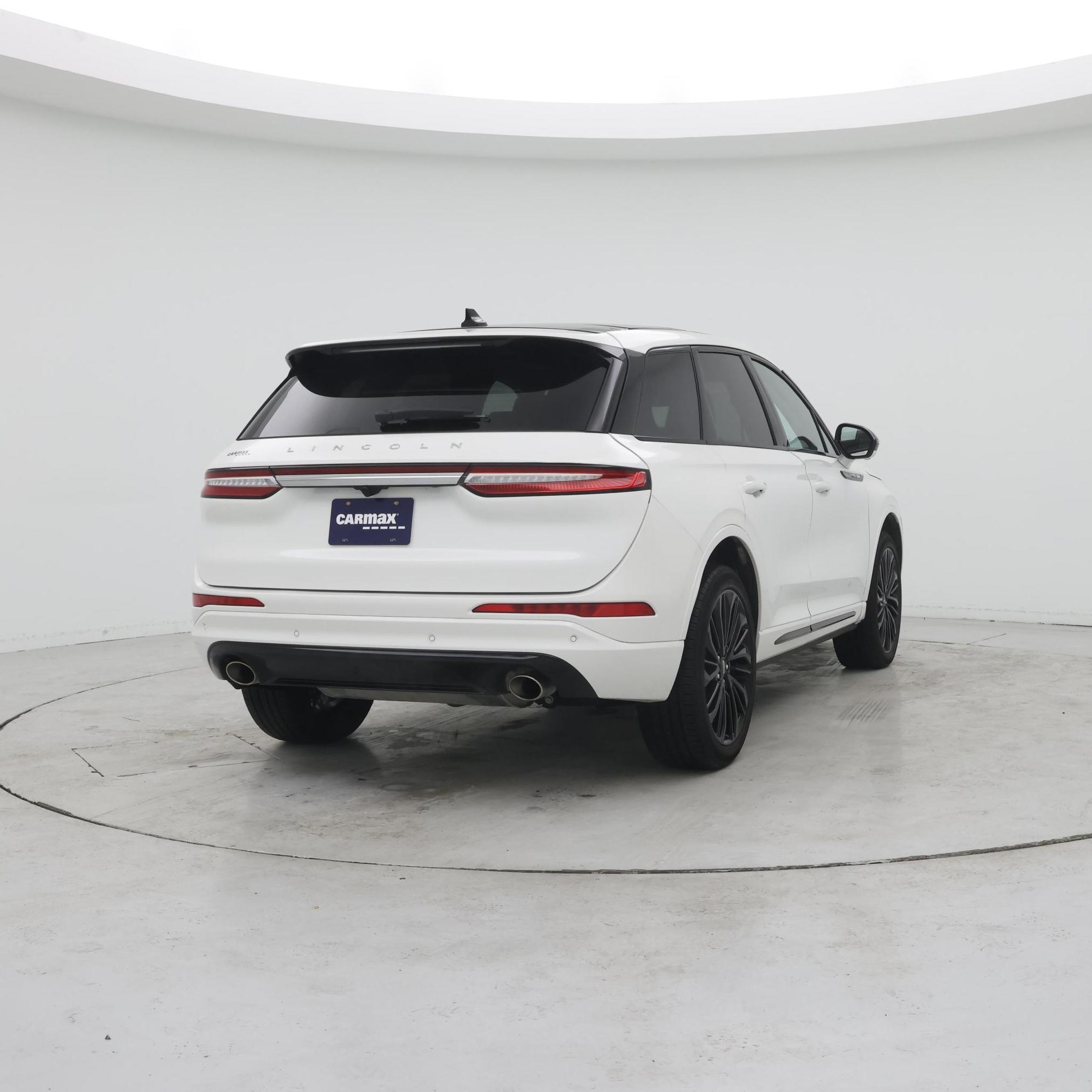 Thumbnail: 2024 Lincoln Corsair - 8