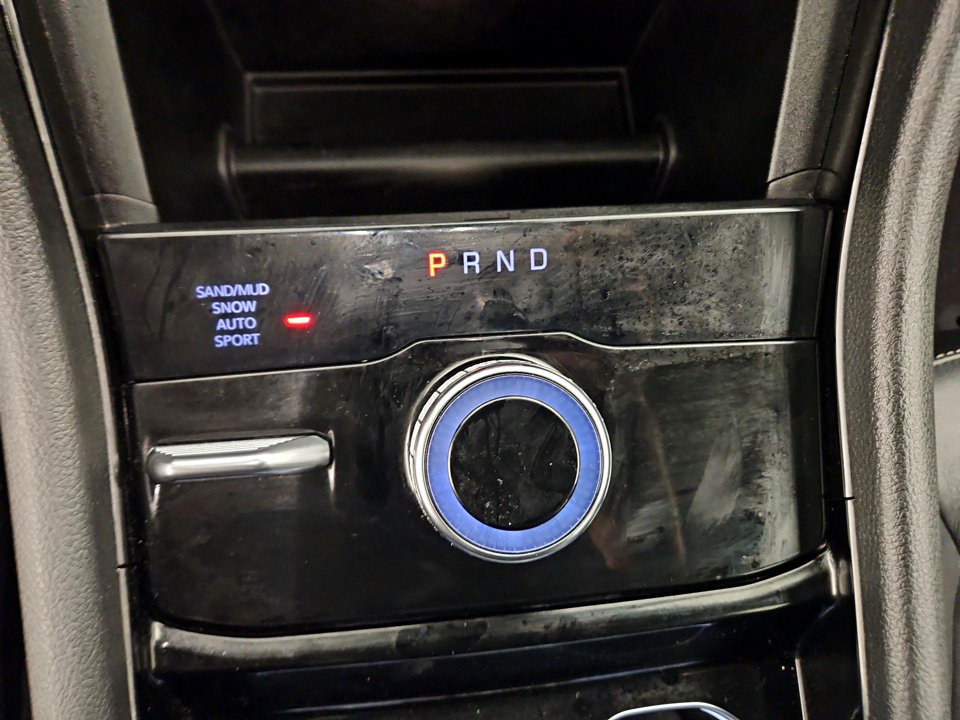 Thumbnail: 2023 Jeep Grand Cherokee - 18