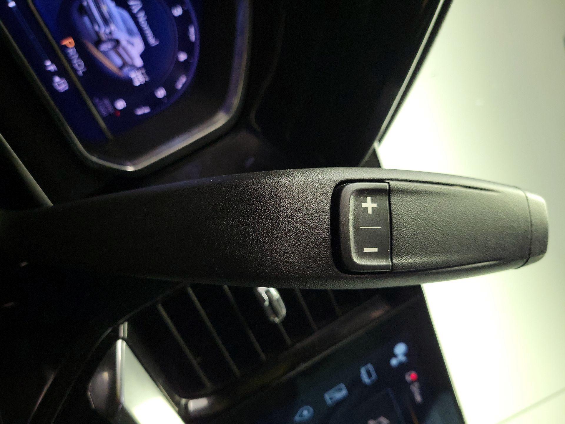 Thumbnail: 2022 Chevrolet Silverado 1500 - 16