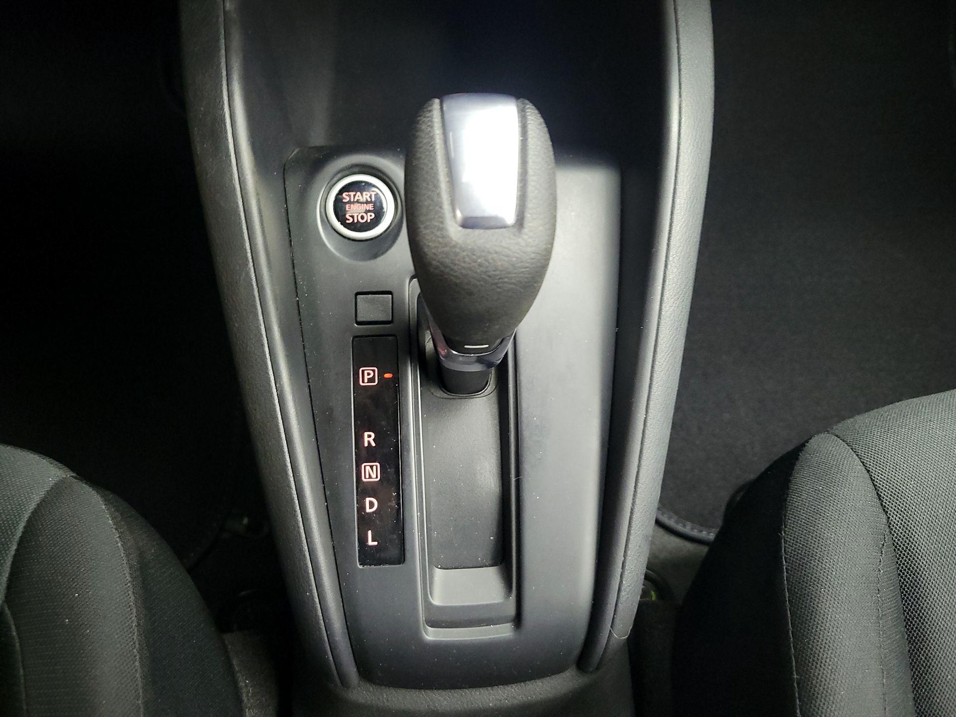 Thumbnail: 2023 Nissan Kicks - 17