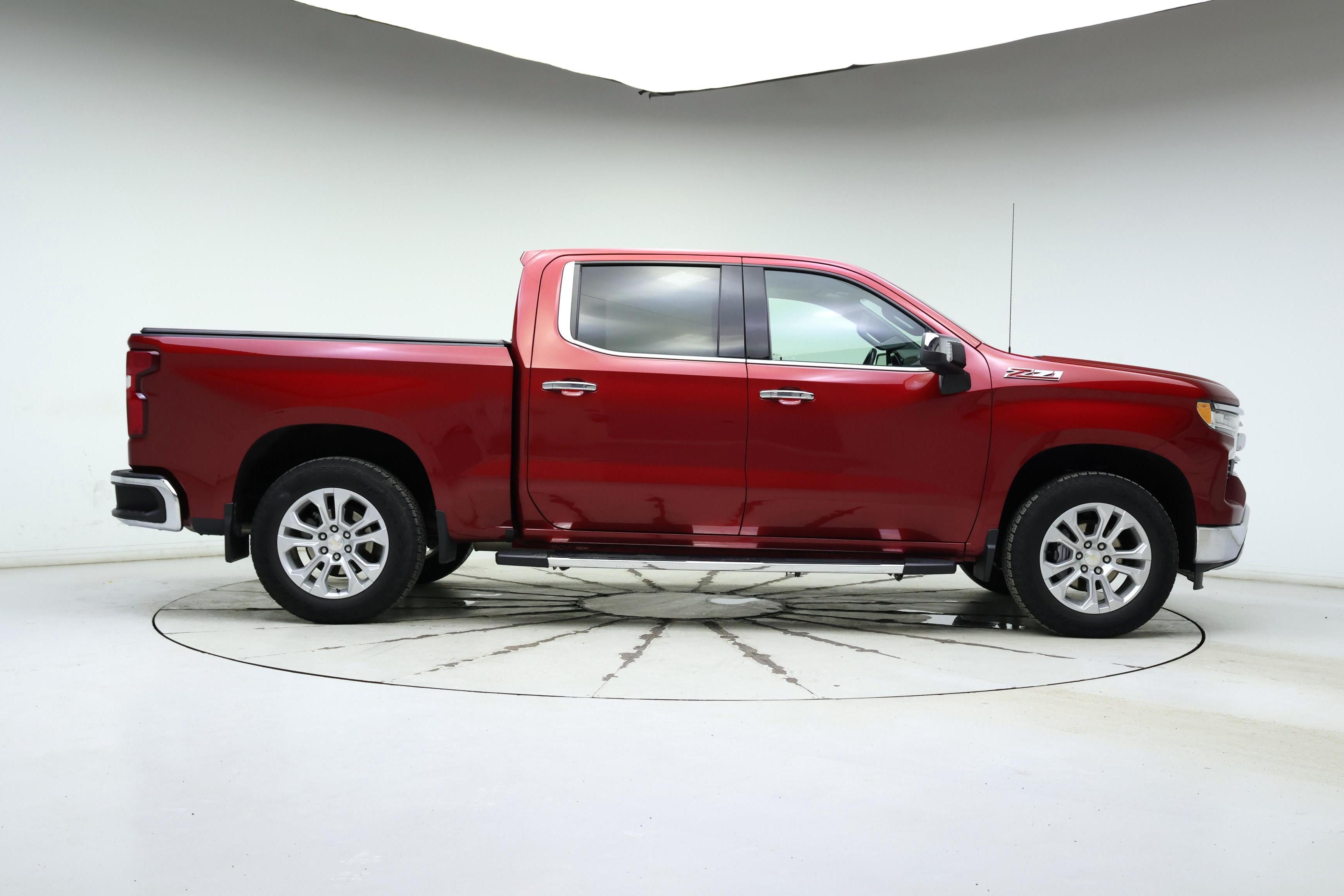 Thumbnail: 2022 Chevrolet Silverado 1500 - 7