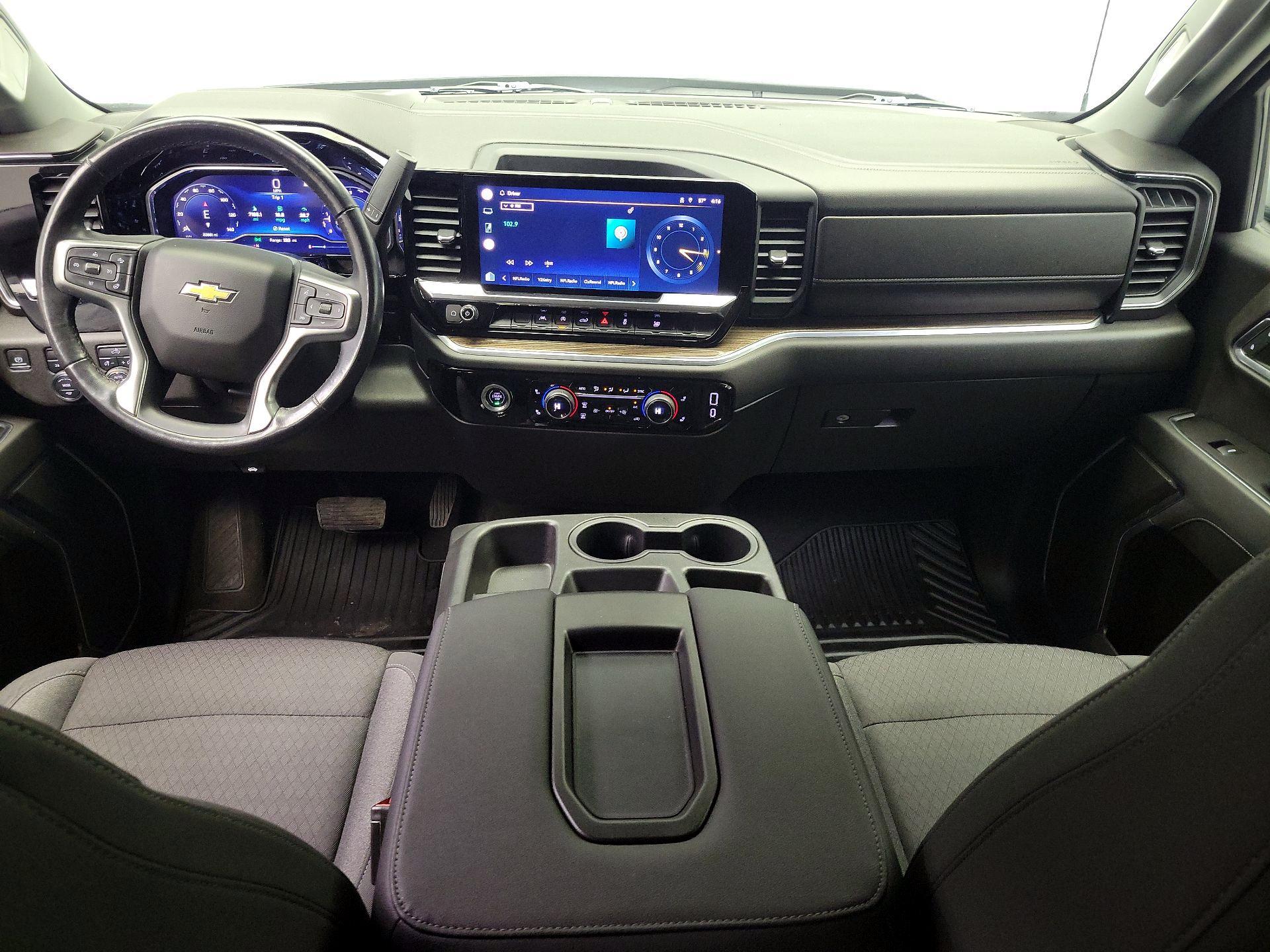 Thumbnail: 2022 Chevrolet Silverado 1500 - 9