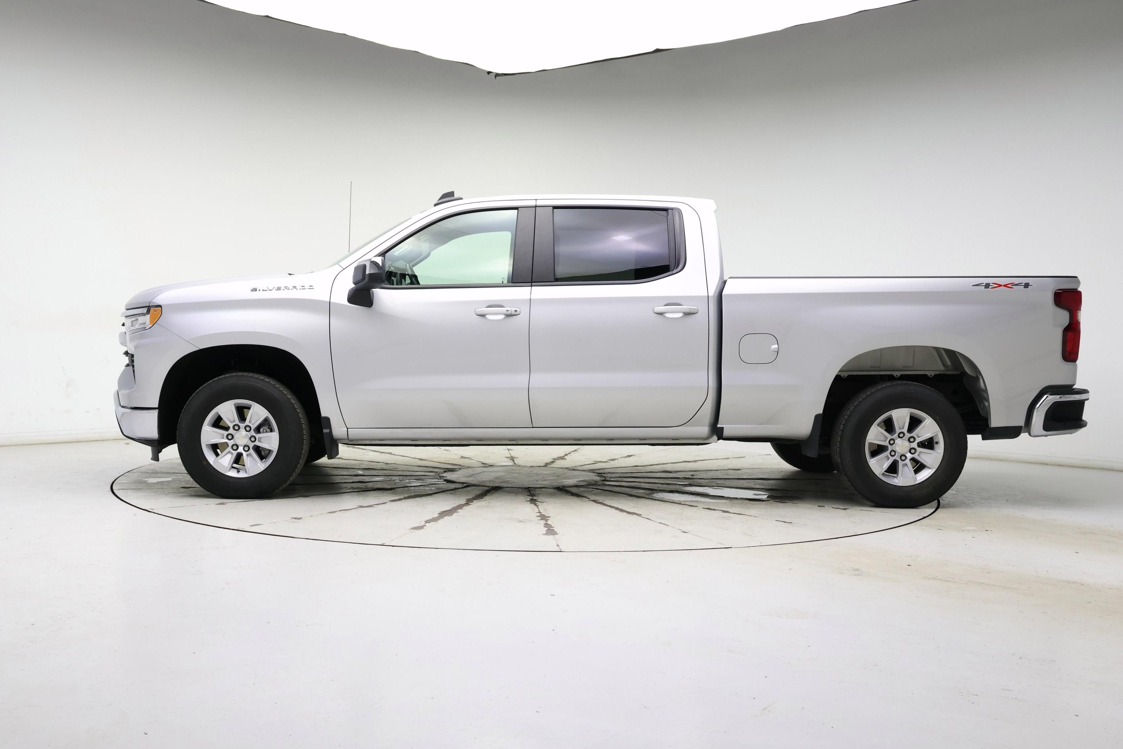 Thumbnail: 2022 Chevrolet Silverado 1500 - 3