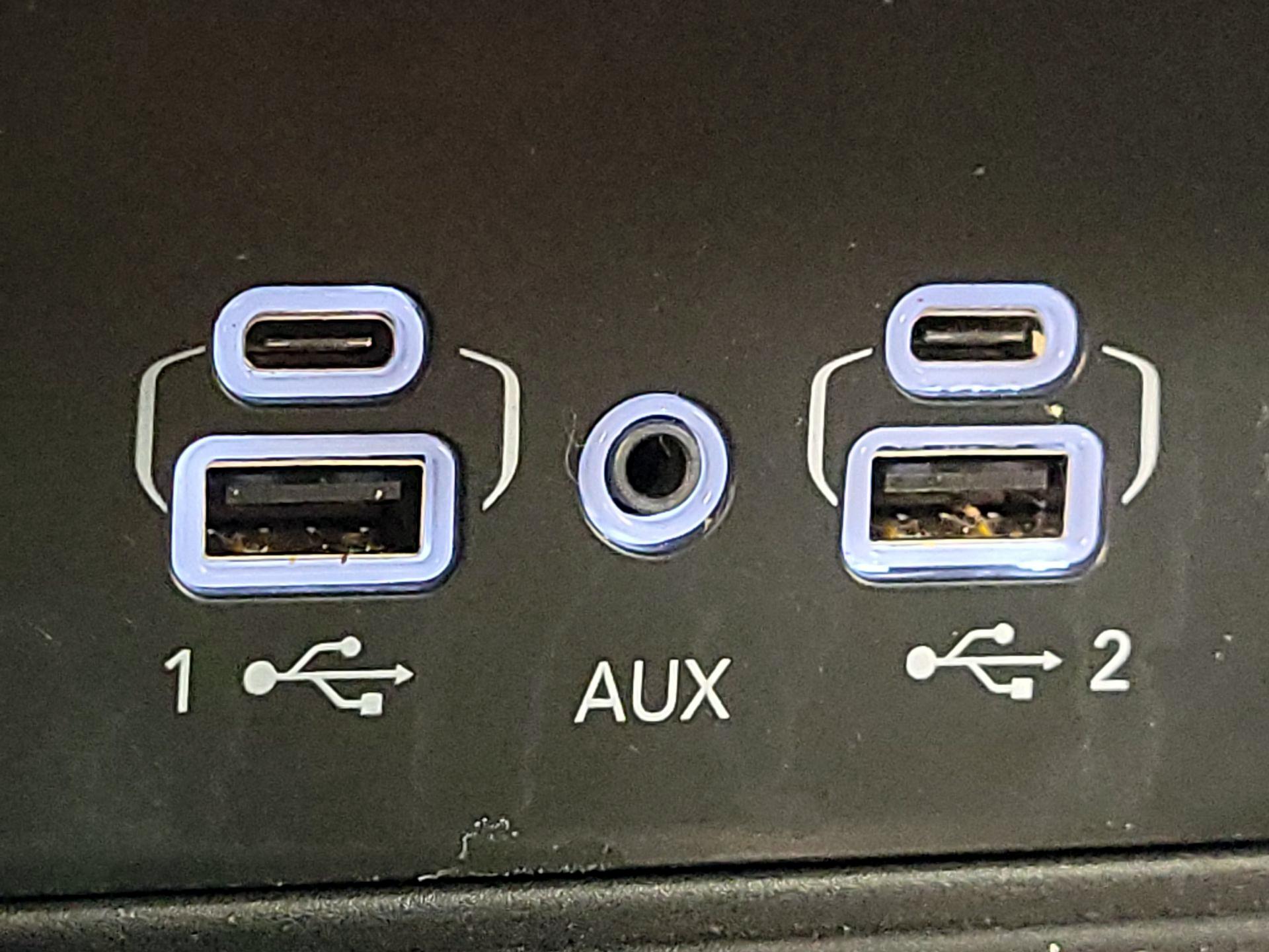 Thumbnail: 2024 Jeep Grand Cherokee - 18