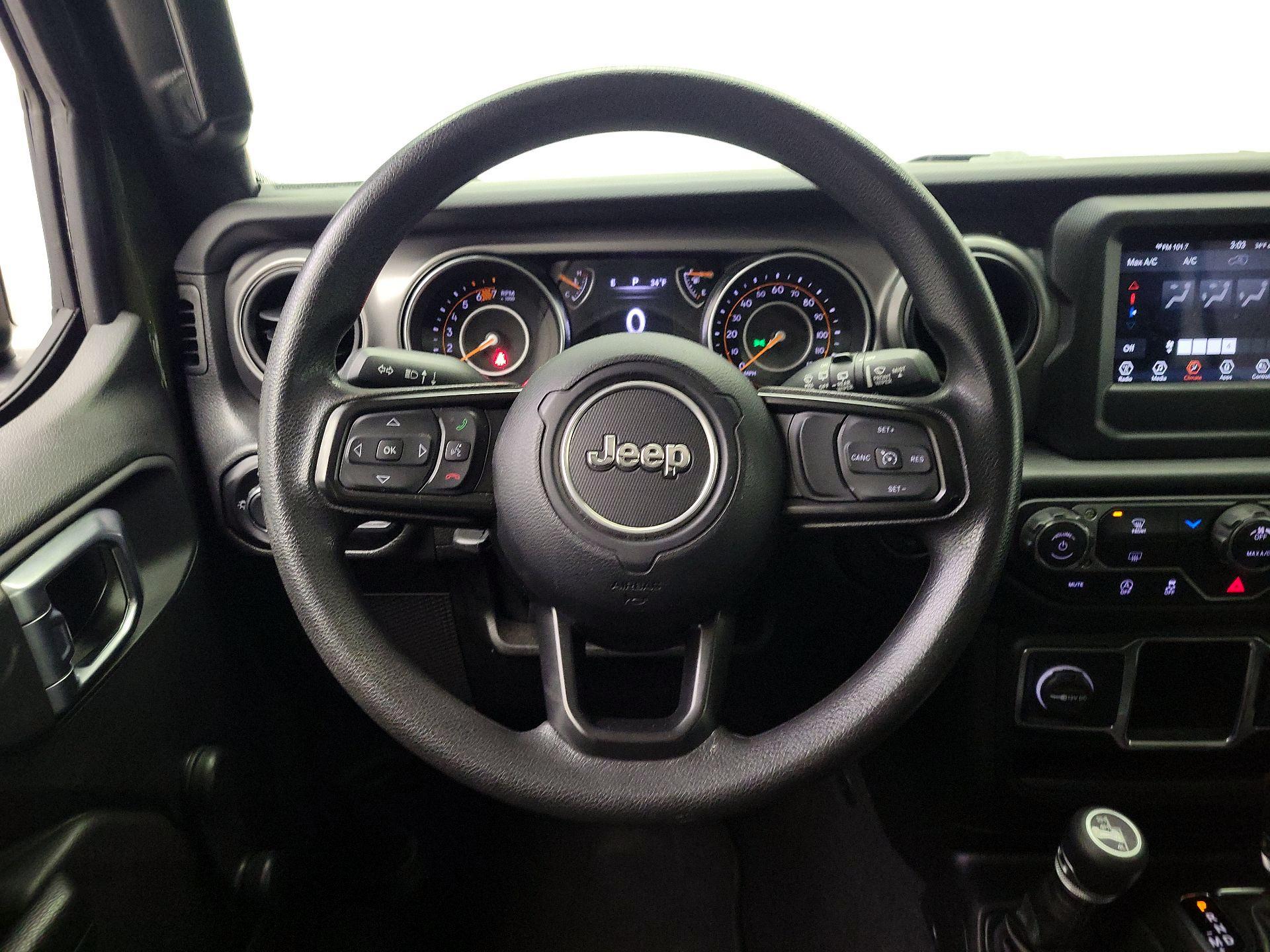 Thumbnail: 2023 Jeep Wrangler - 10