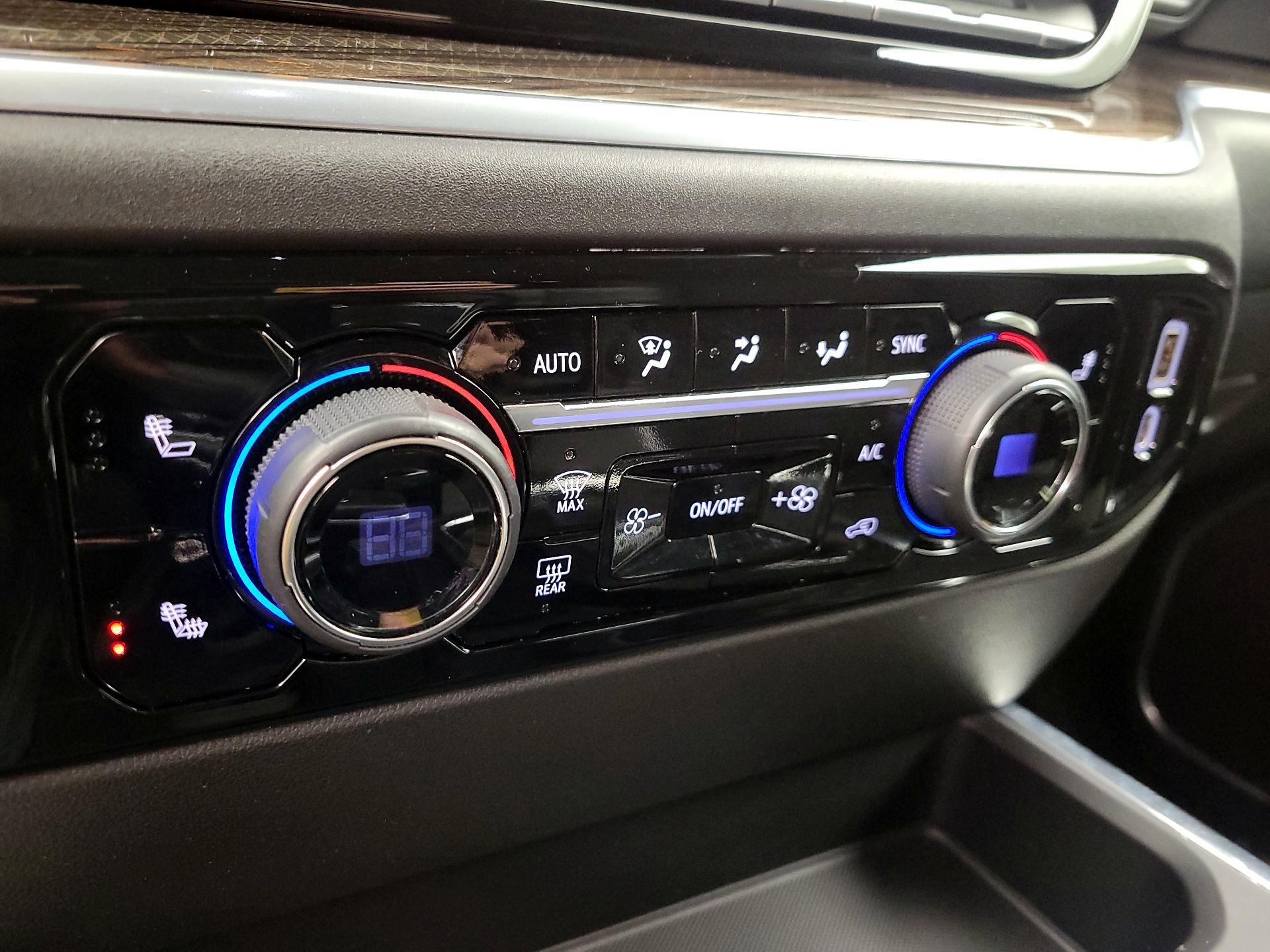 Thumbnail: 2022 Chevrolet Silverado 1500 - 16