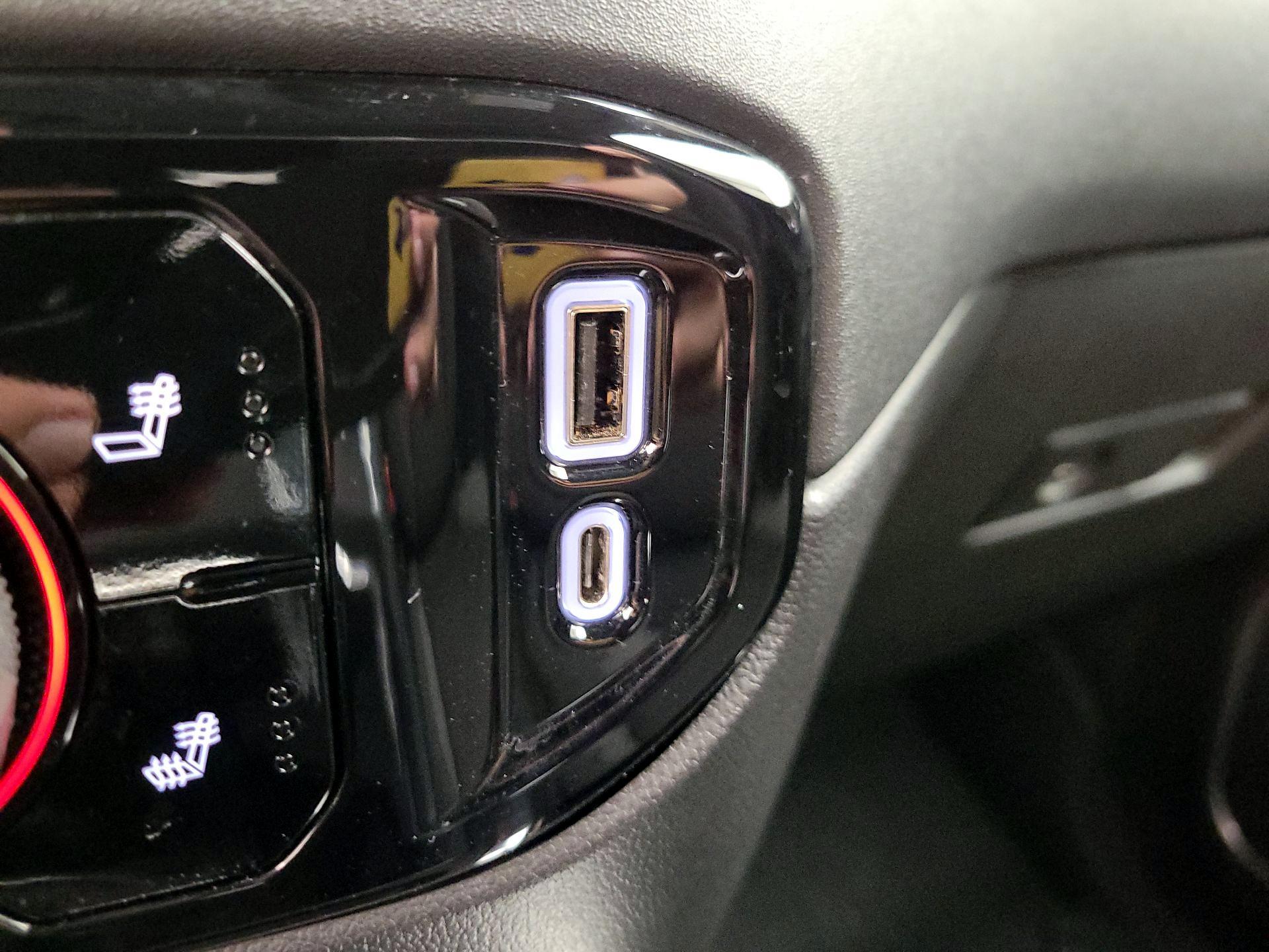 Thumbnail: 2022 Chevrolet Silverado 1500 - 18