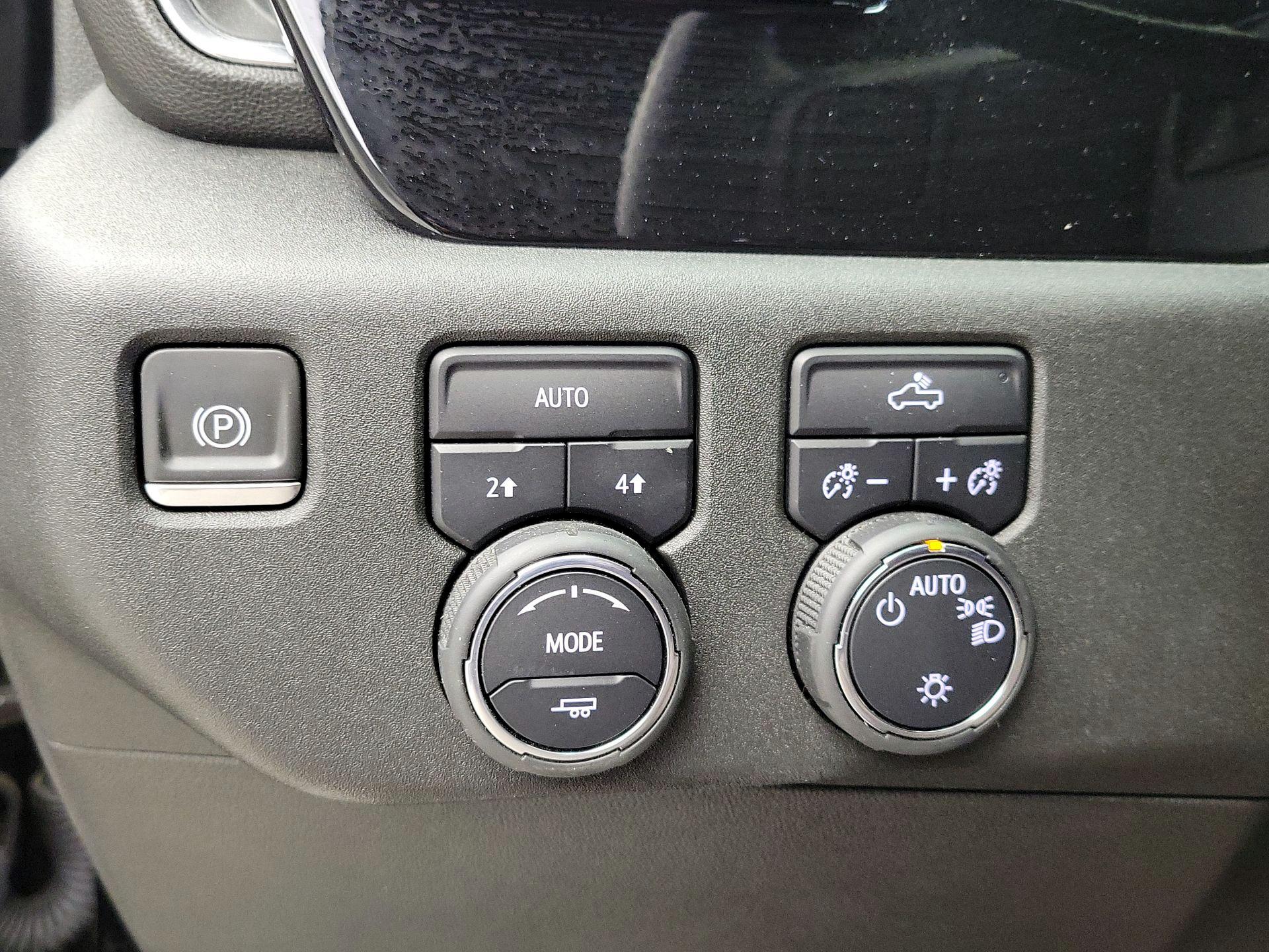 Thumbnail: 2022 Chevrolet Silverado 1500 - 13