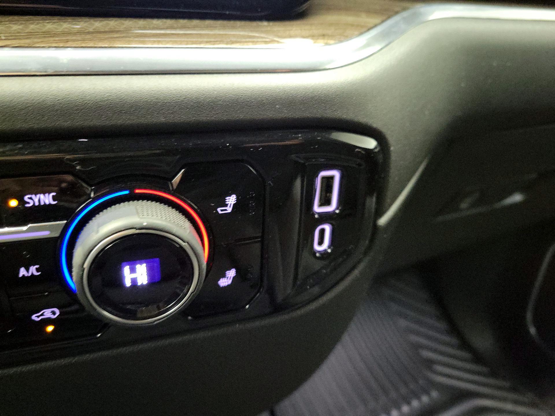 Thumbnail: 2022 Chevrolet Silverado 1500 - 19